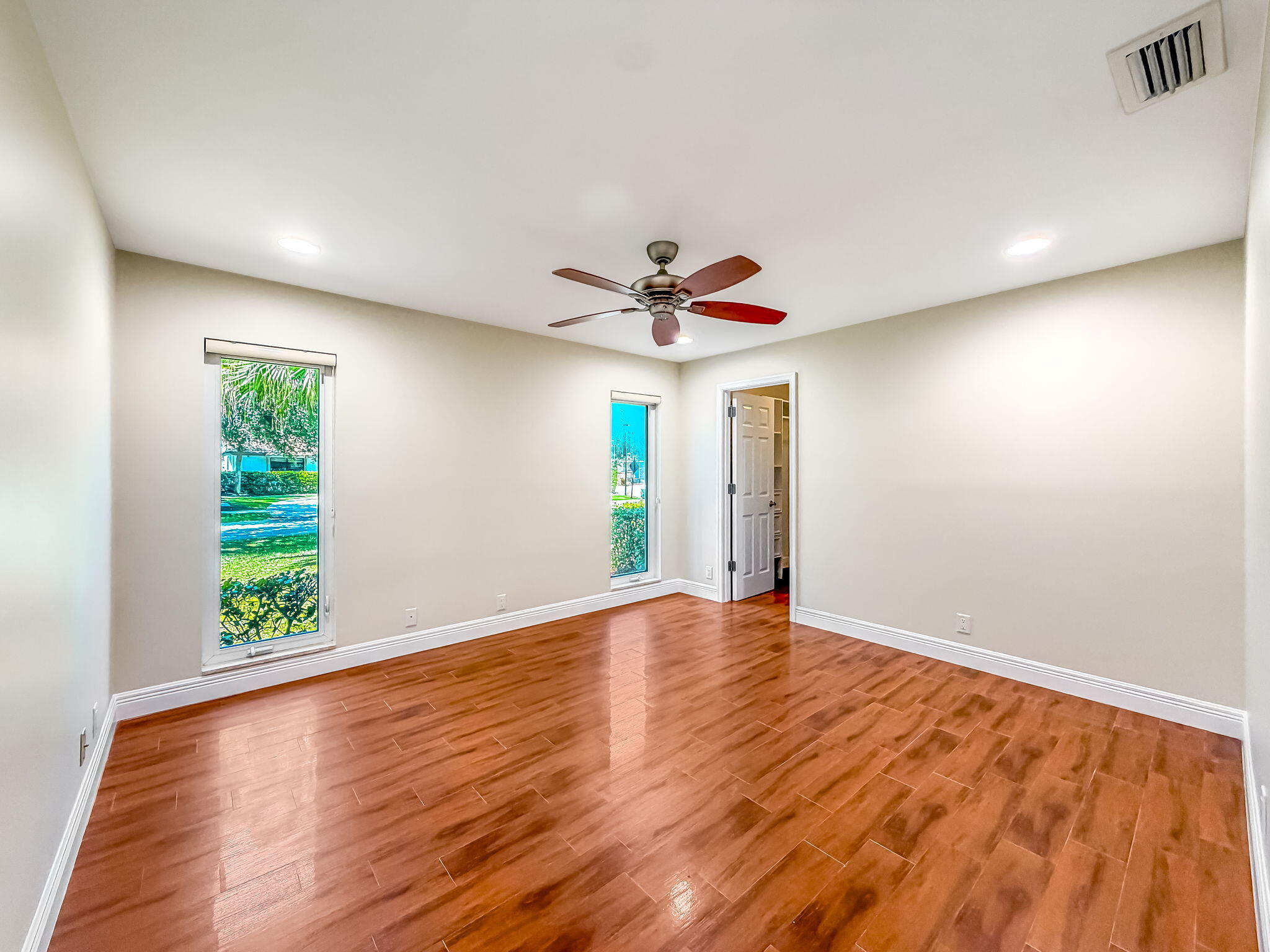 20764 Sorolla Terrace