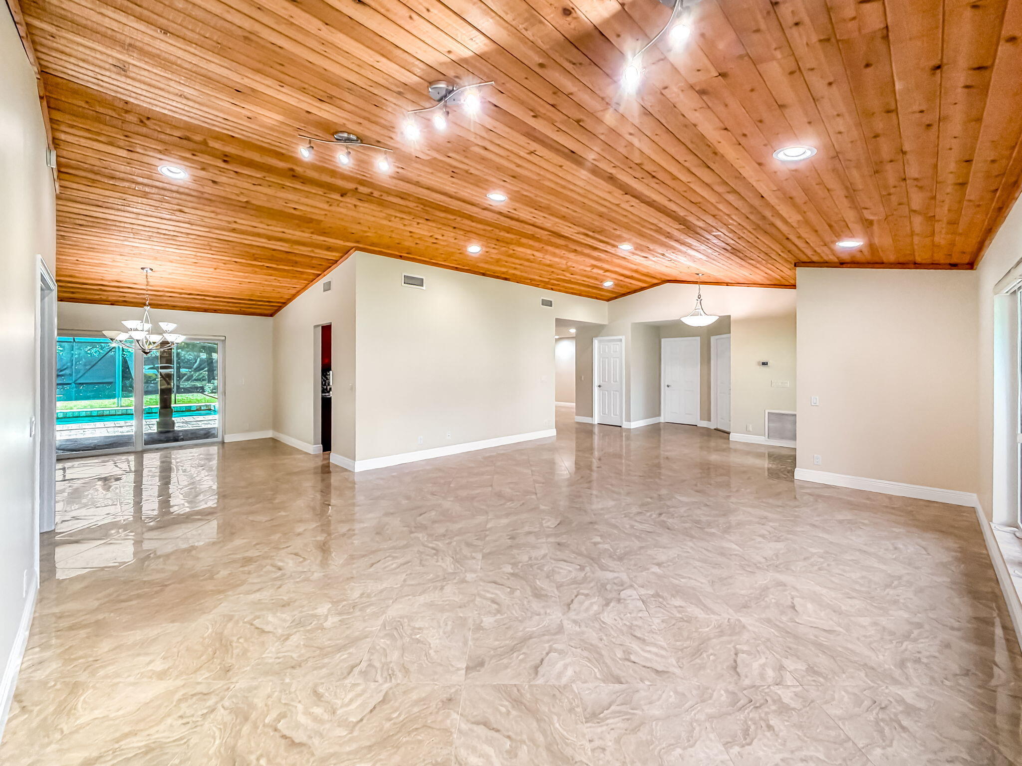 20764 Sorolla Terrace