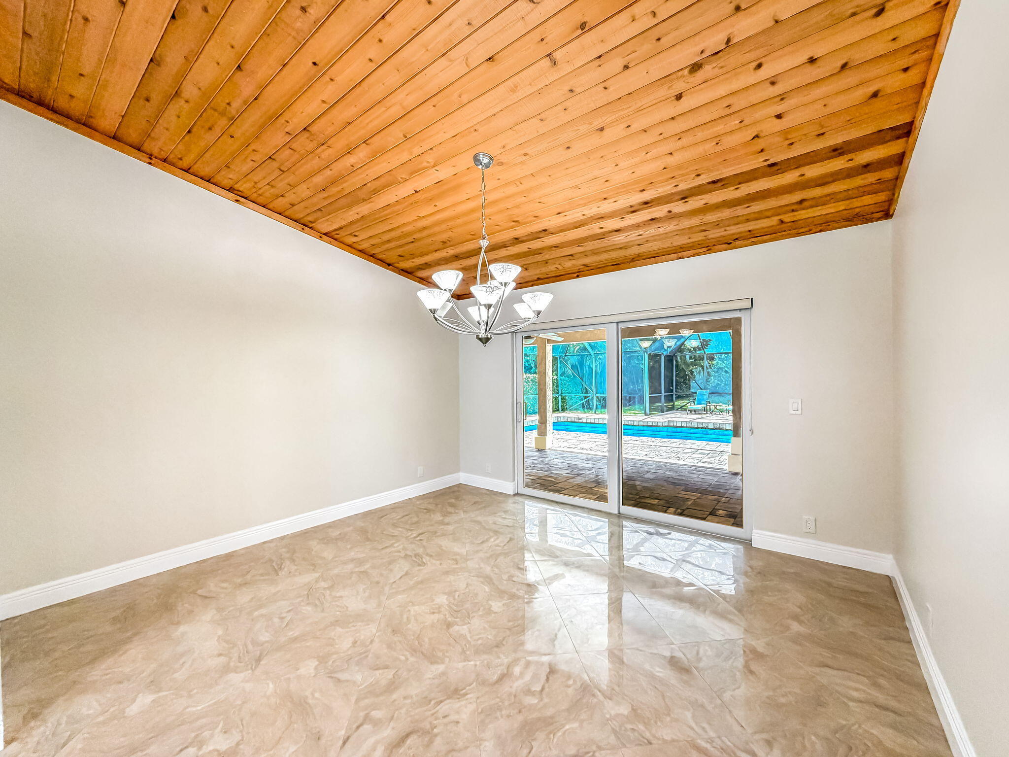 20764 Sorolla Terrace