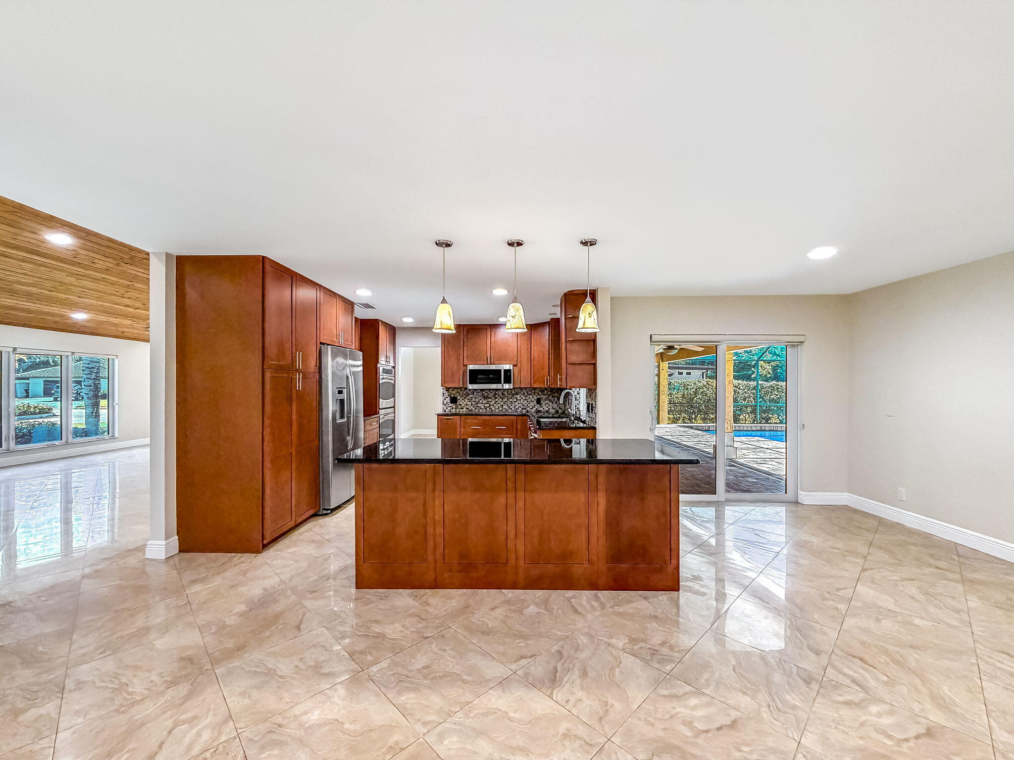20764 Sorolla Terrace