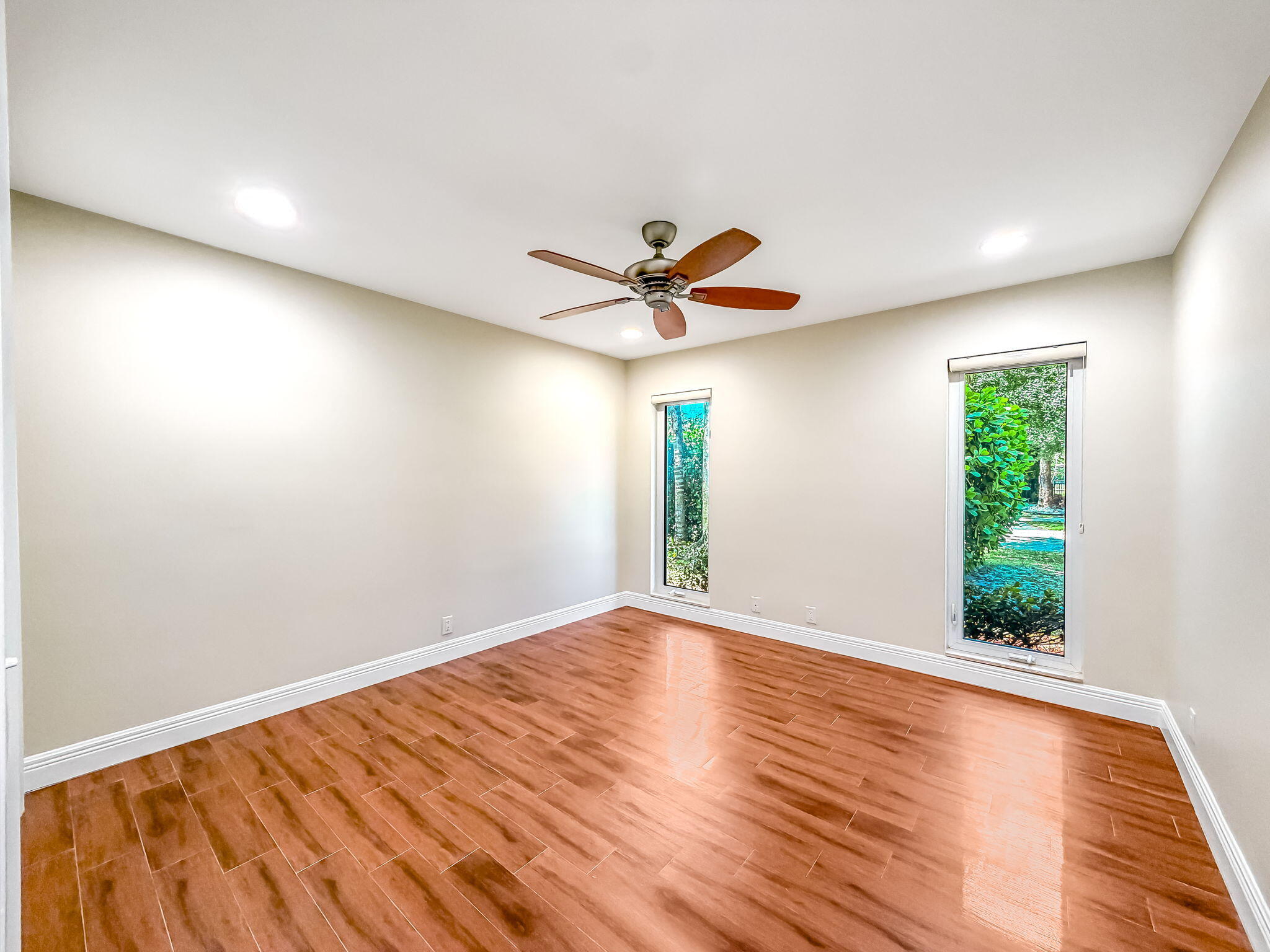 20764 Sorolla Terrace