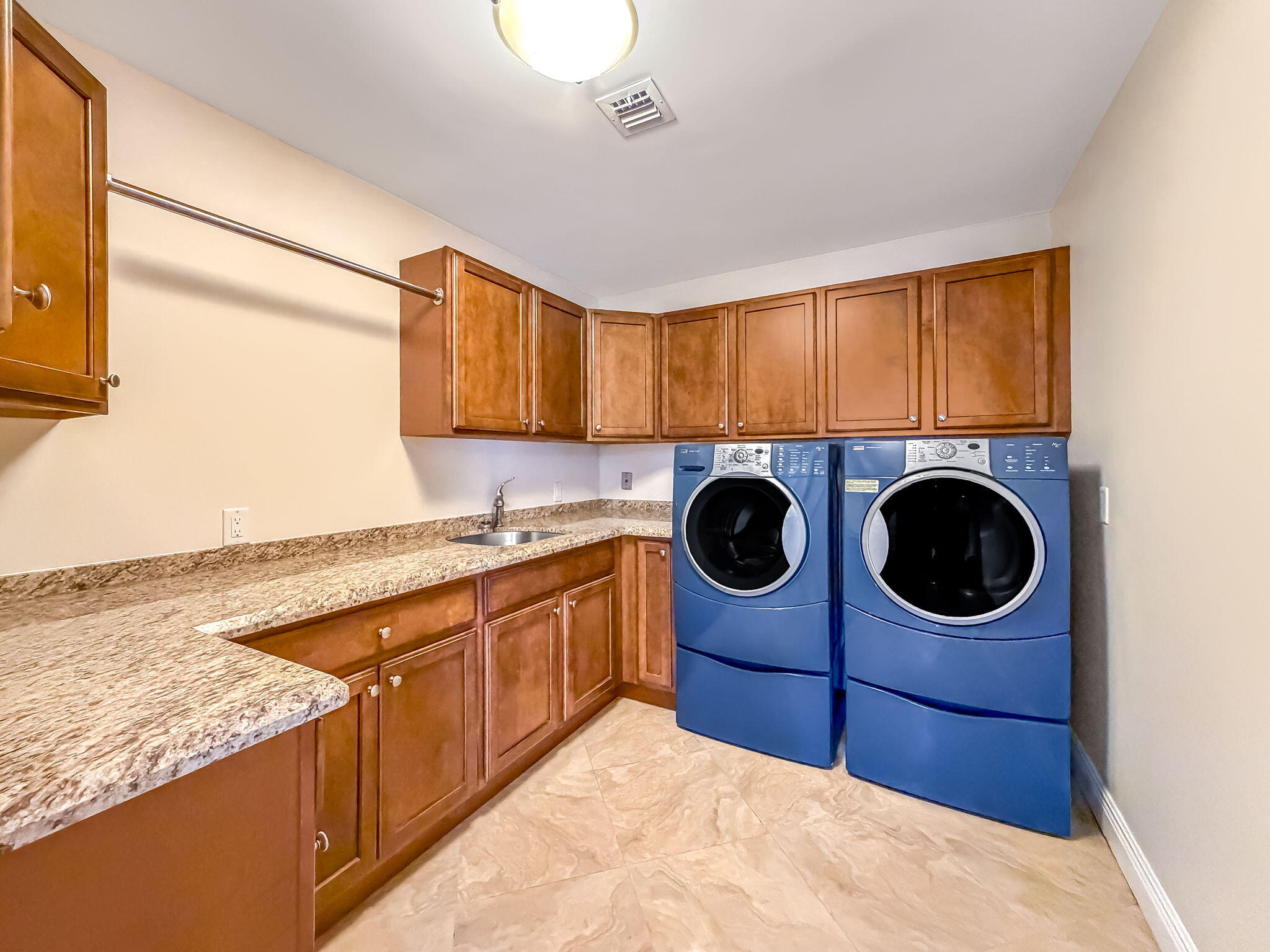 20764 Sorolla Terrace