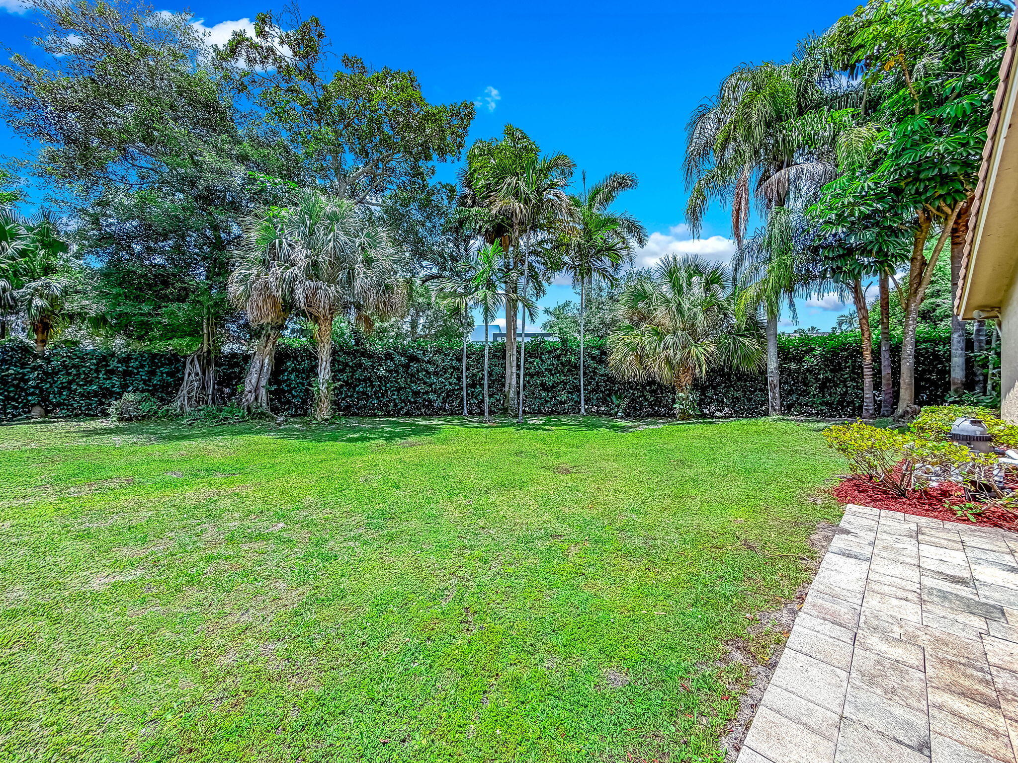 20764 Sorolla Terrace