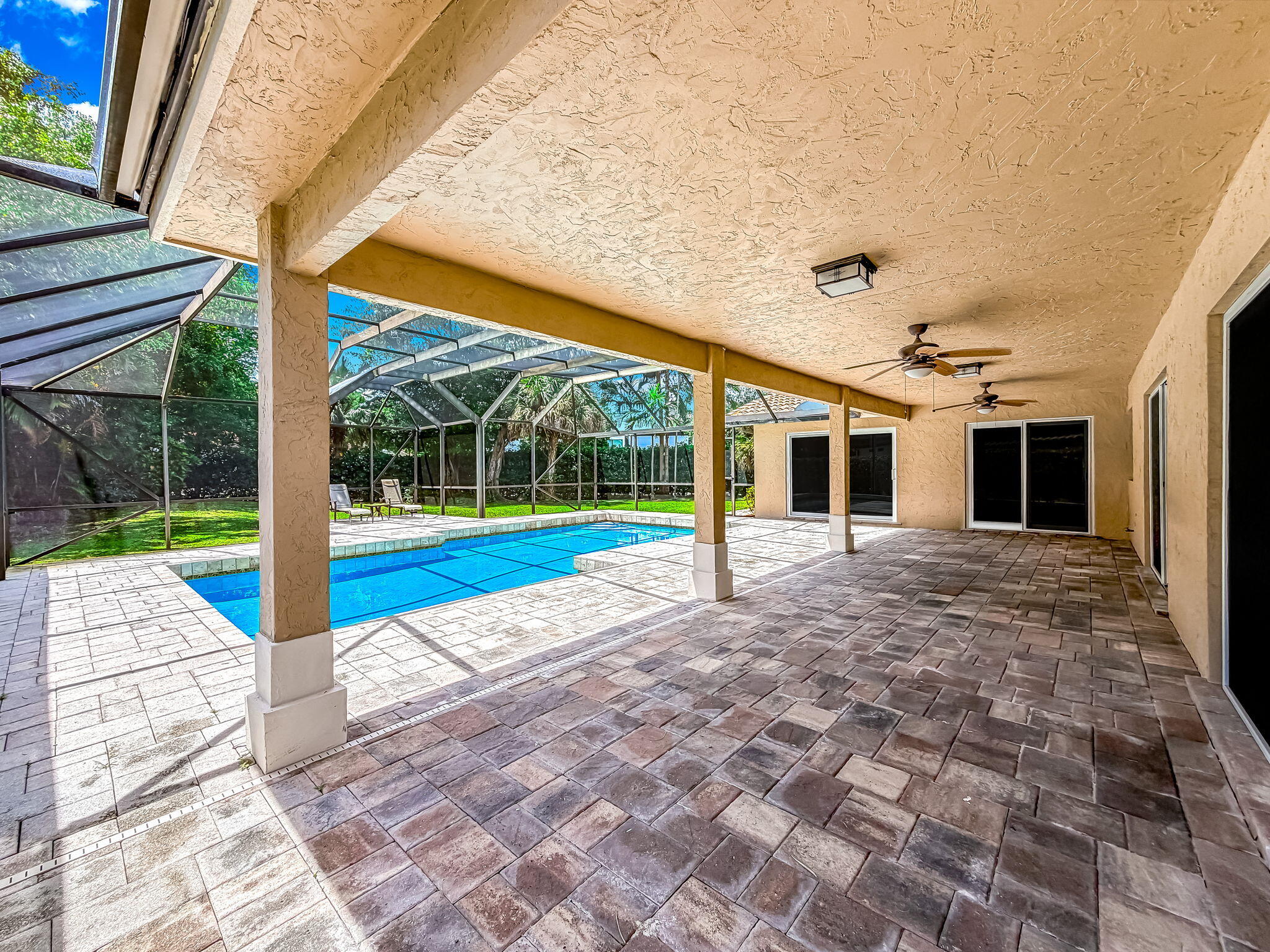 20764 Sorolla Terrace