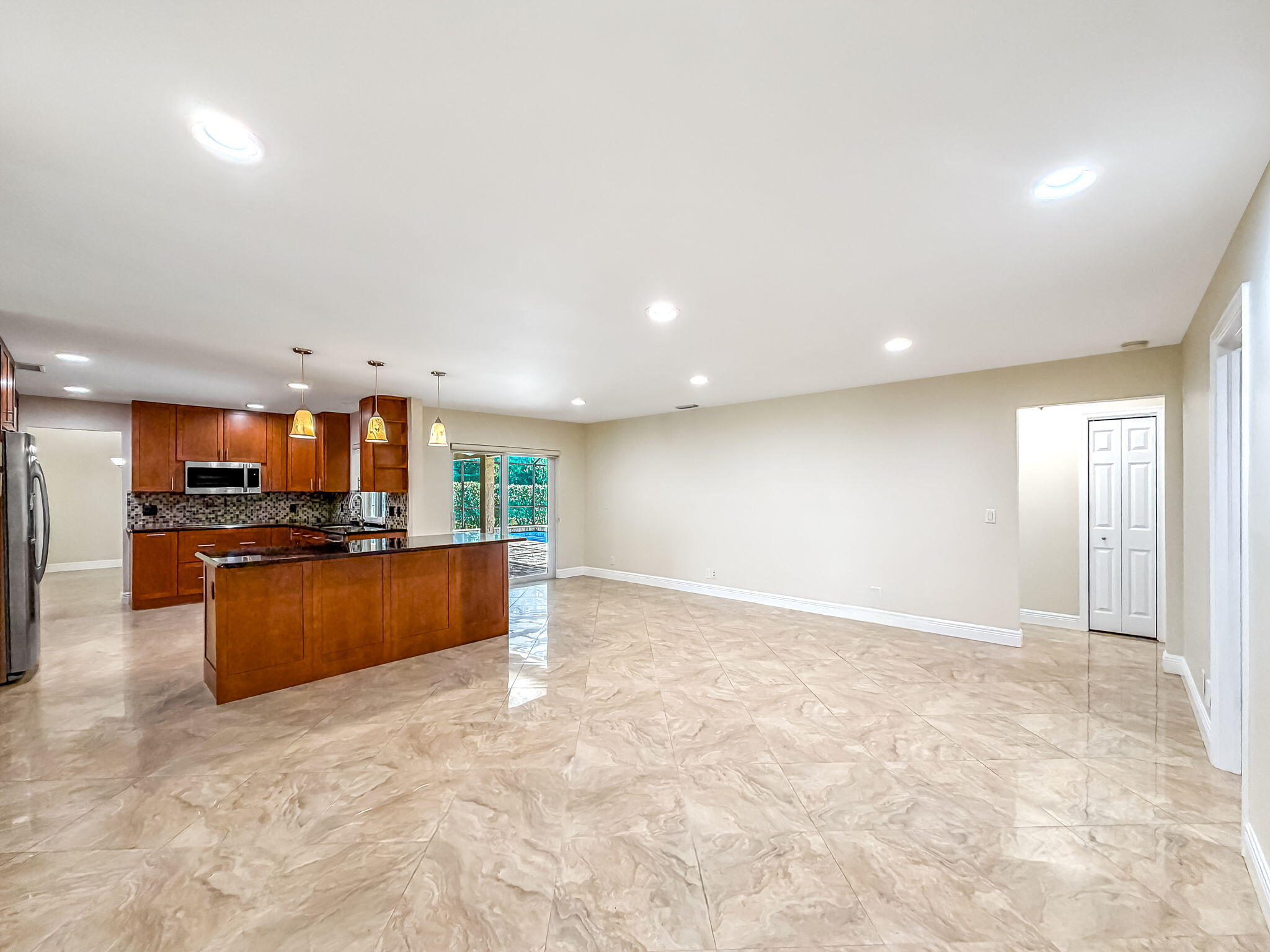 20764 Sorolla Terrace