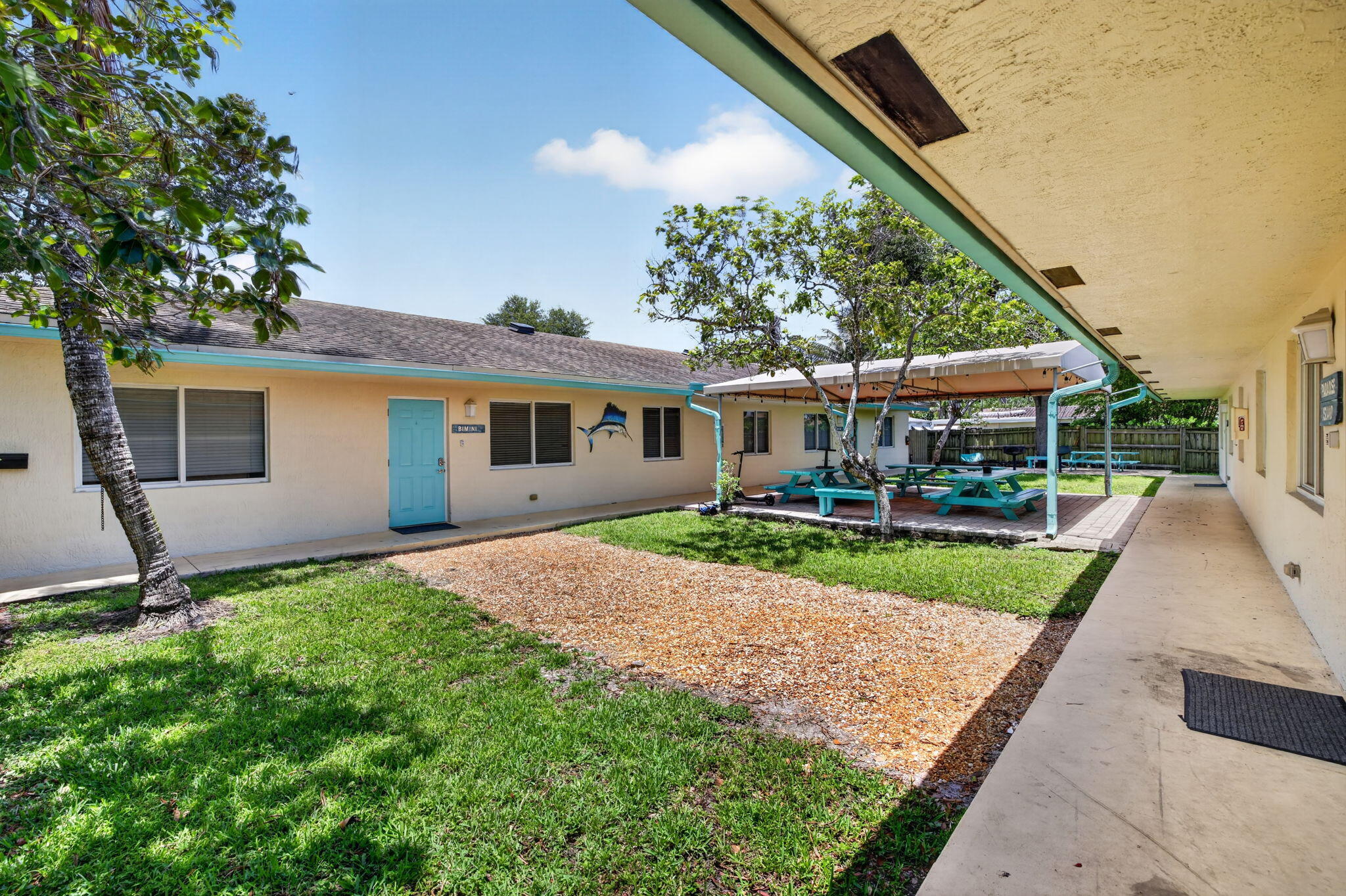 301 SW 16th Street