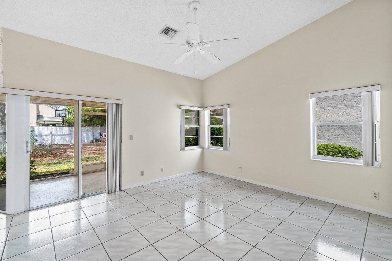 10001 Country Brook Road