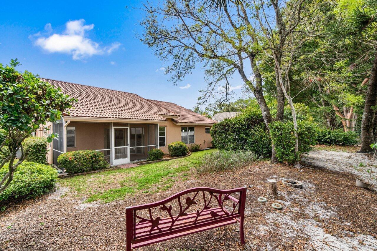 10001 Country Brook Road