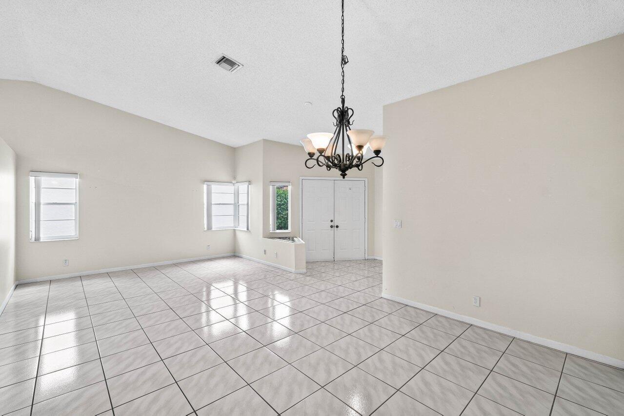 10001 Country Brook Road