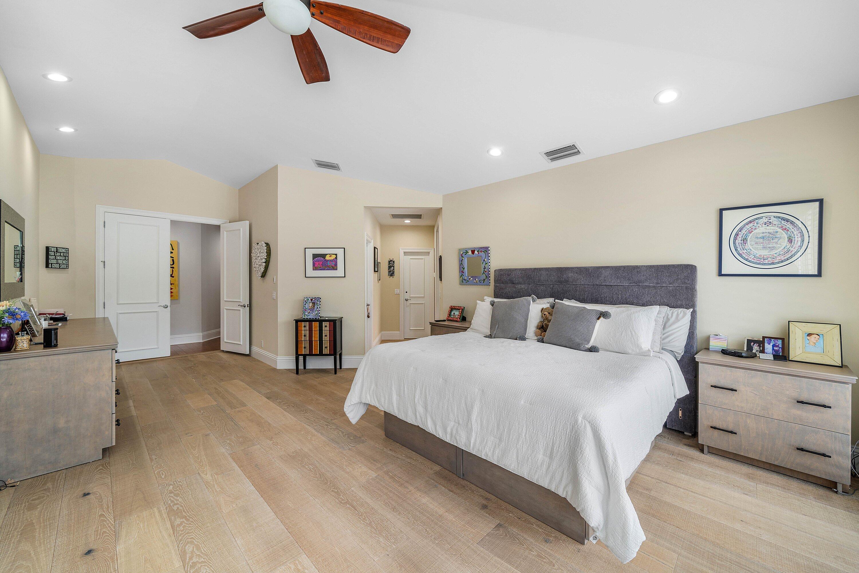 2357 NW 59th Street