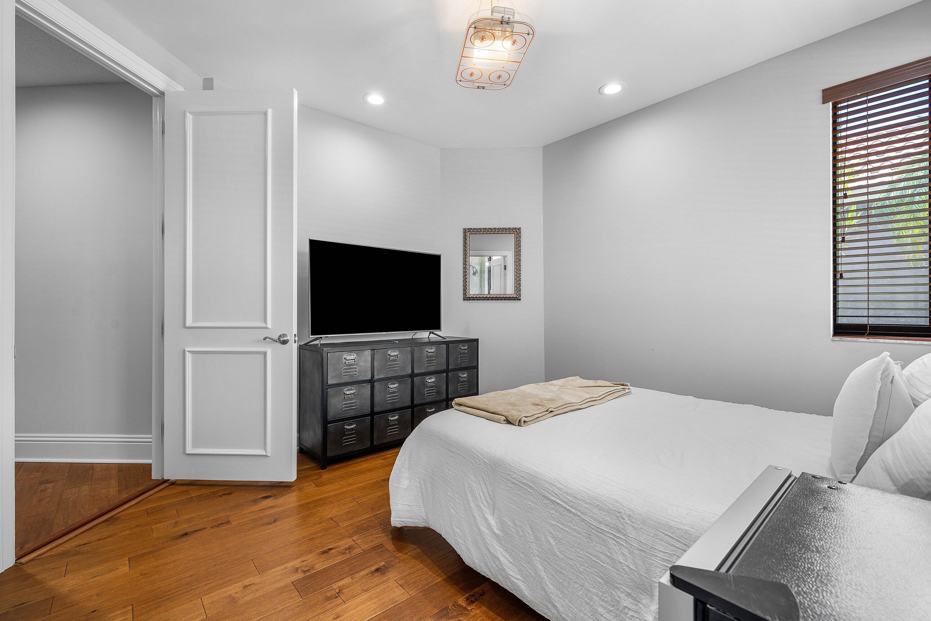 2357 NW 59th Street
