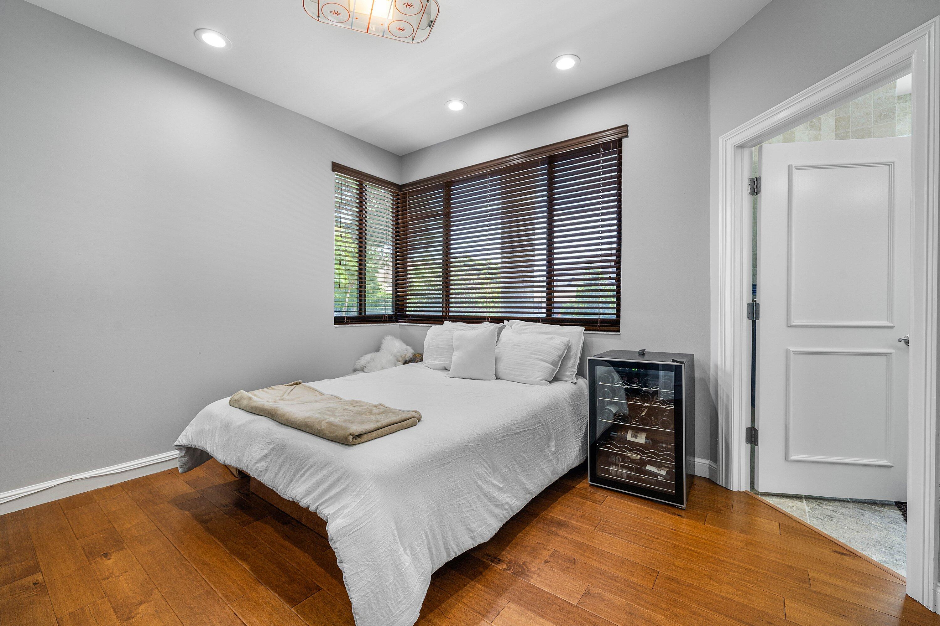 2357 NW 59th Street