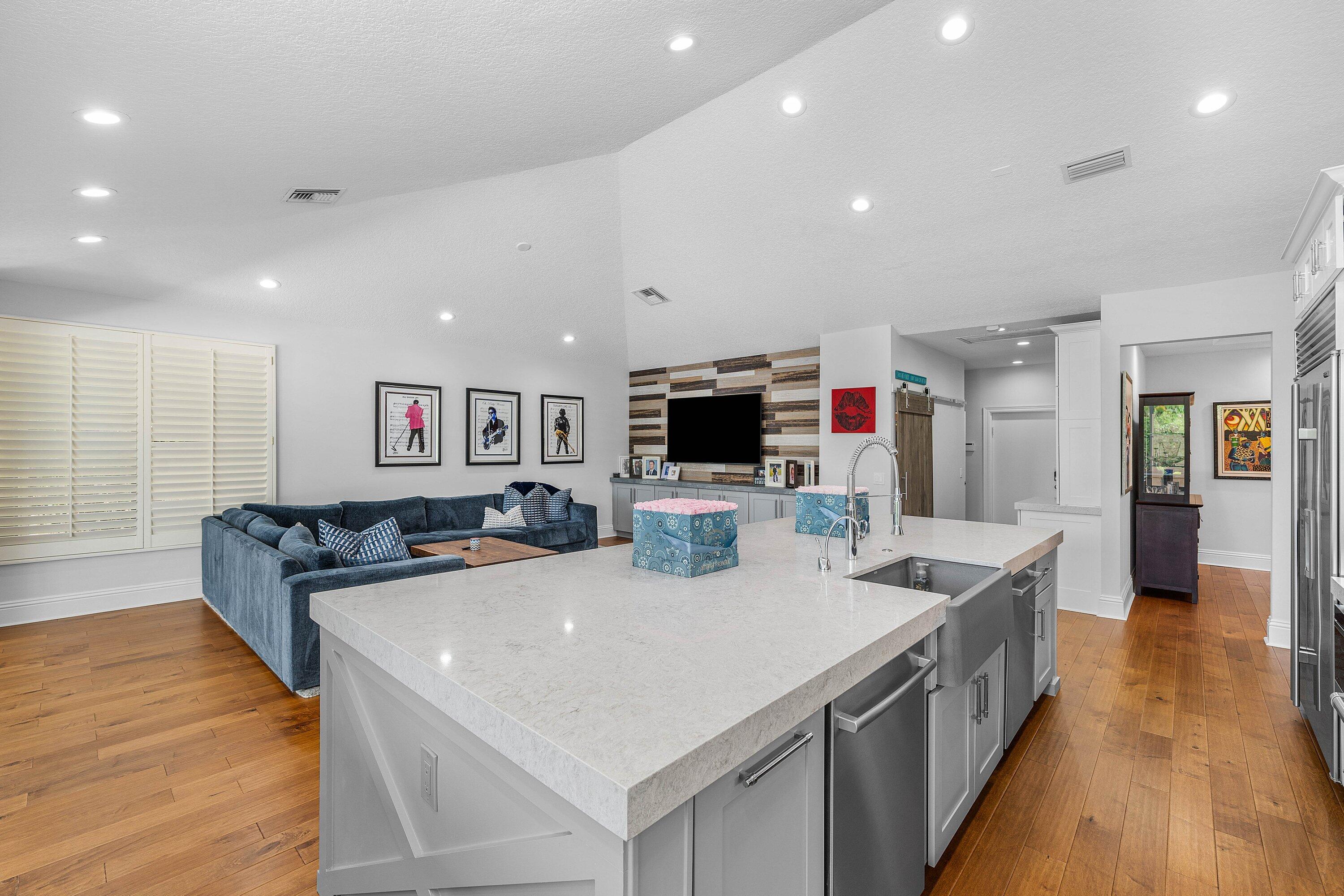 2357 NW 59th Street