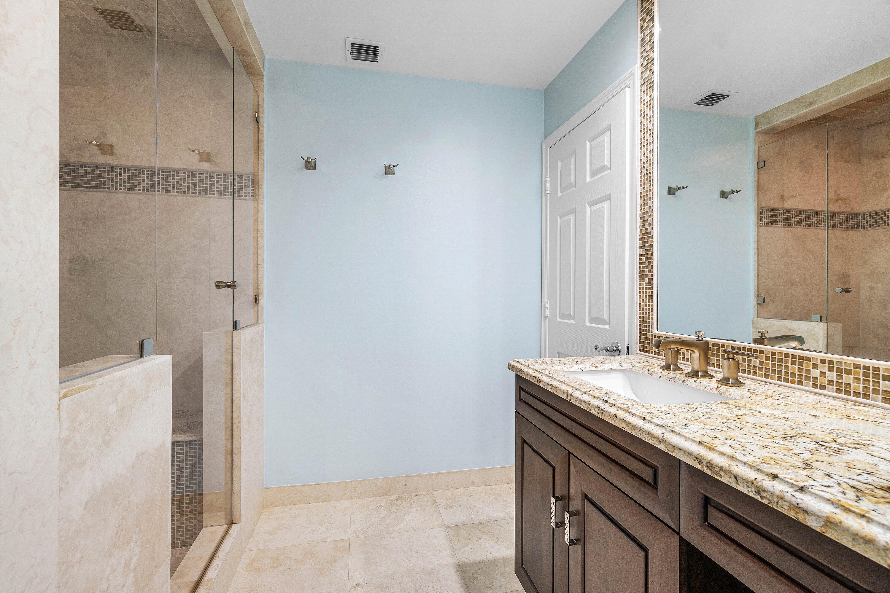 3604 S Ocean Boulevard 105