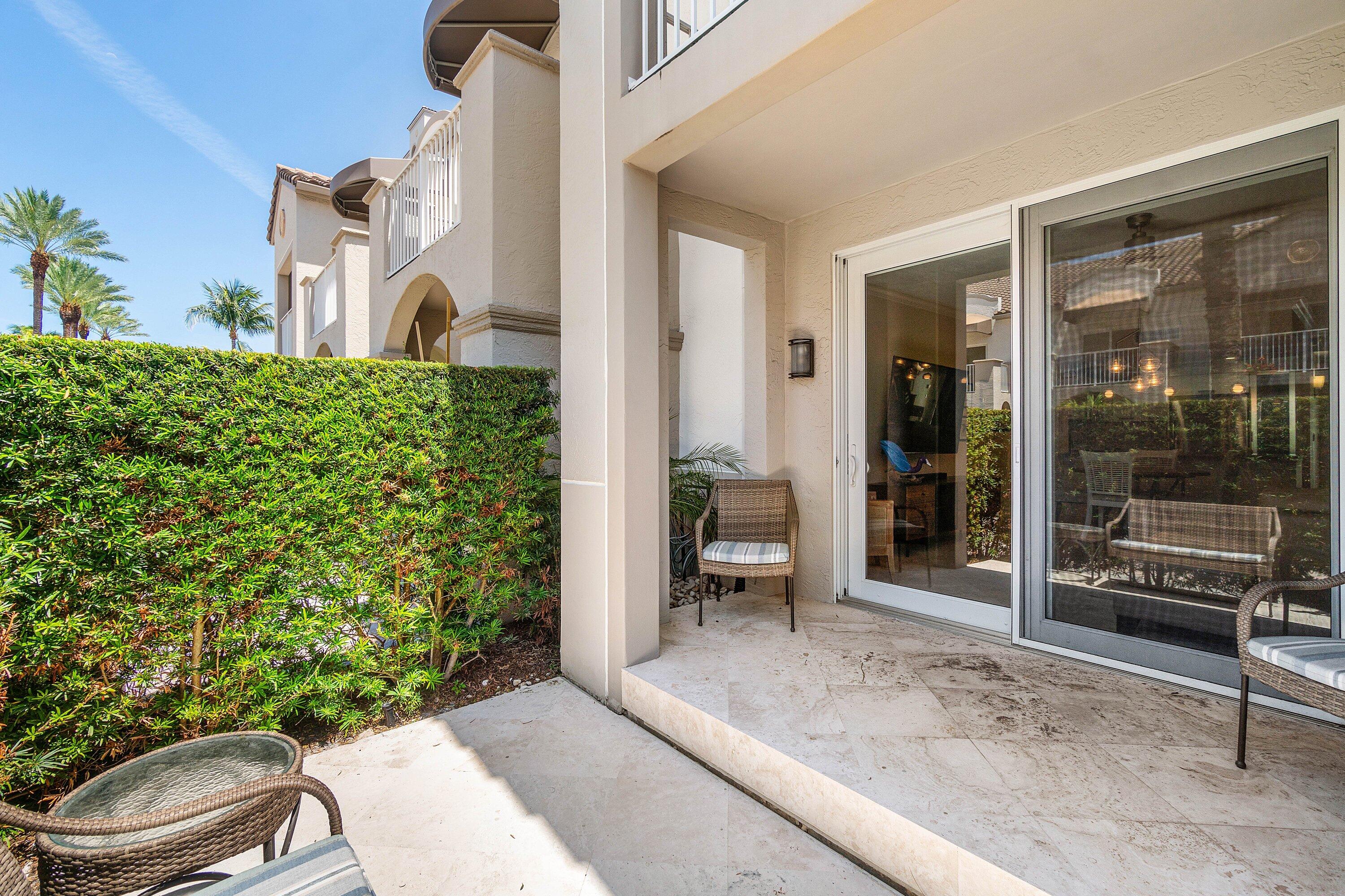 3604 S Ocean Boulevard 105