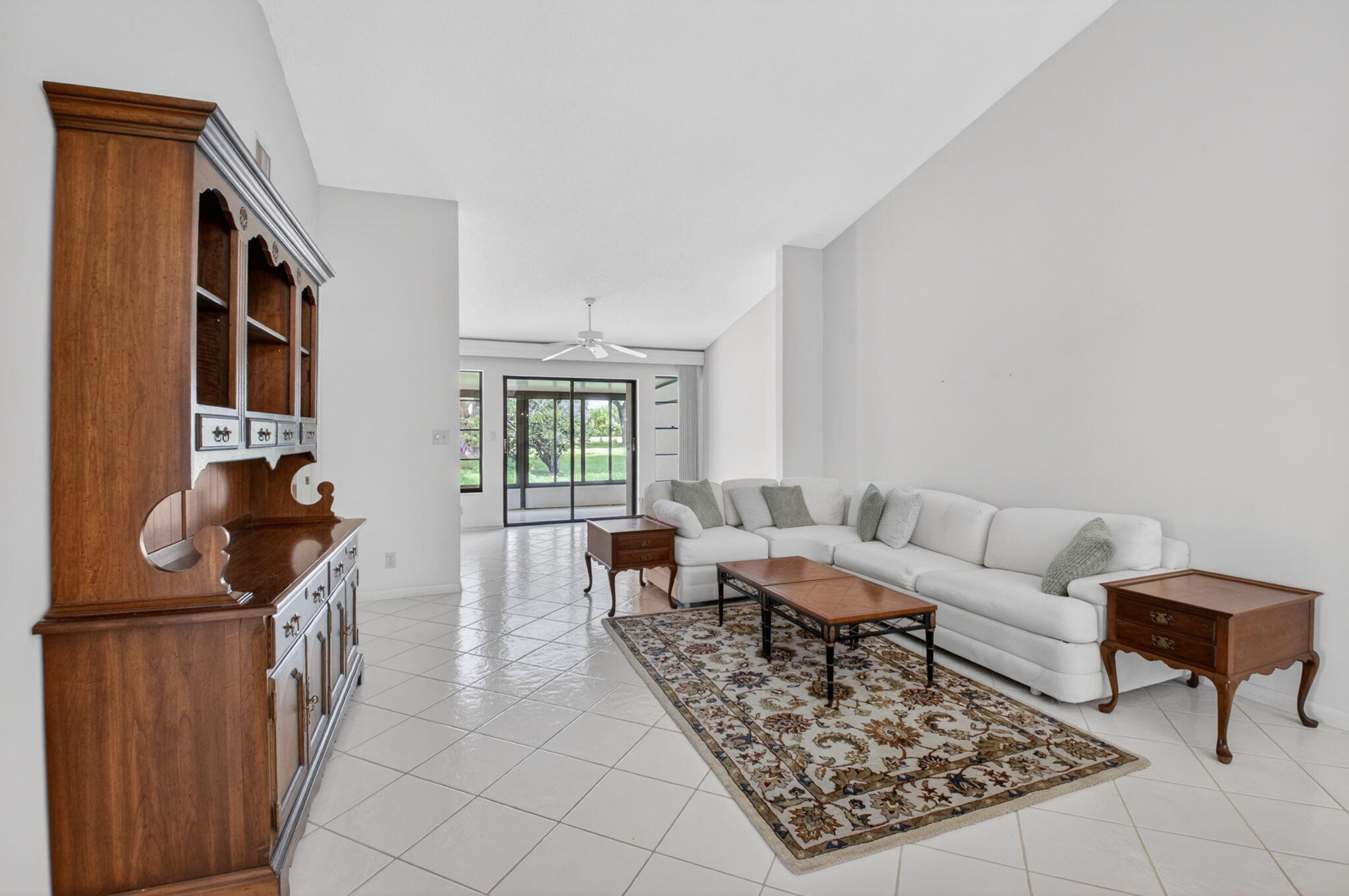 10939 Roebelini Palm Court A