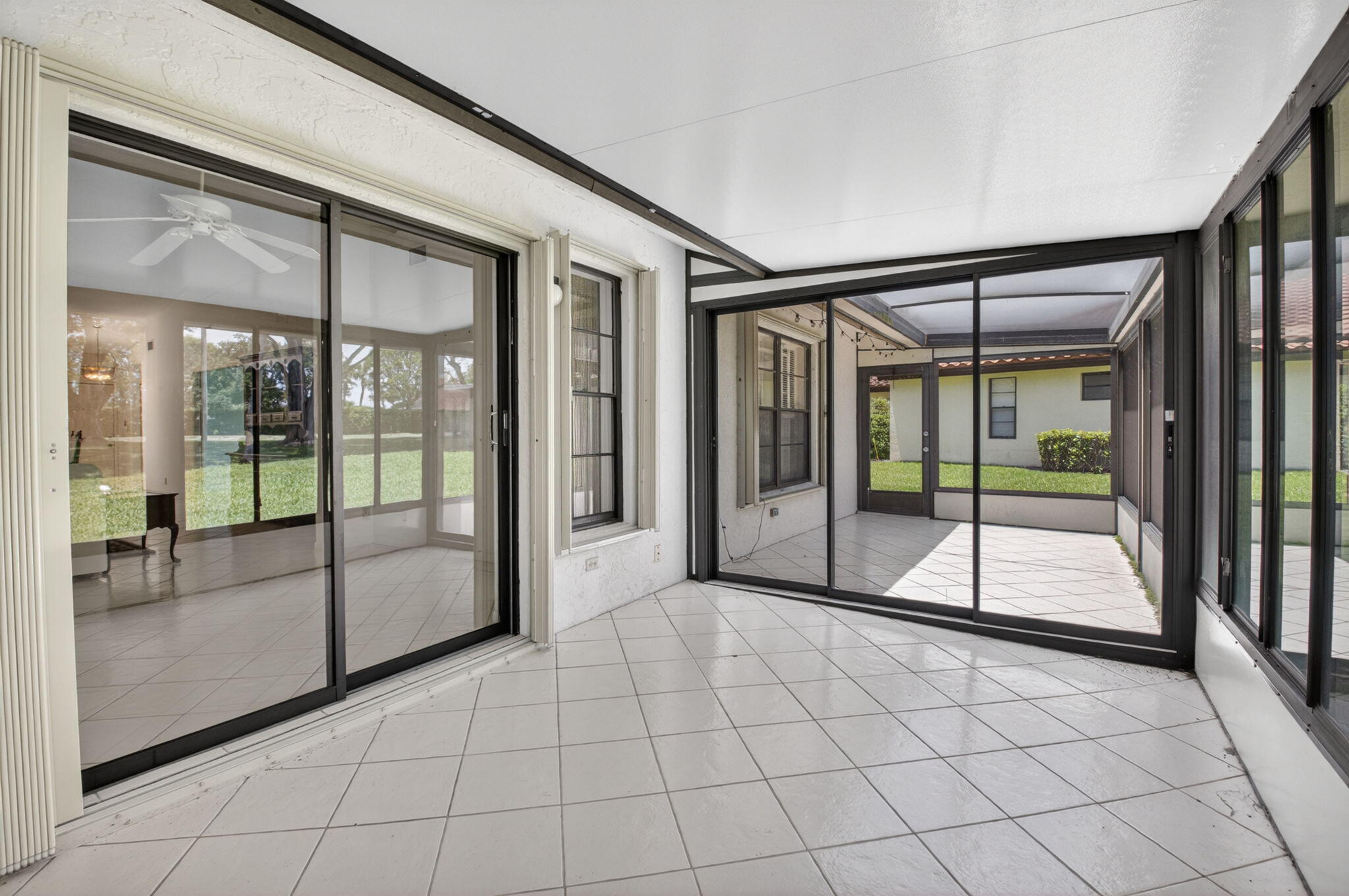 10939 Roebelini Palm Court A