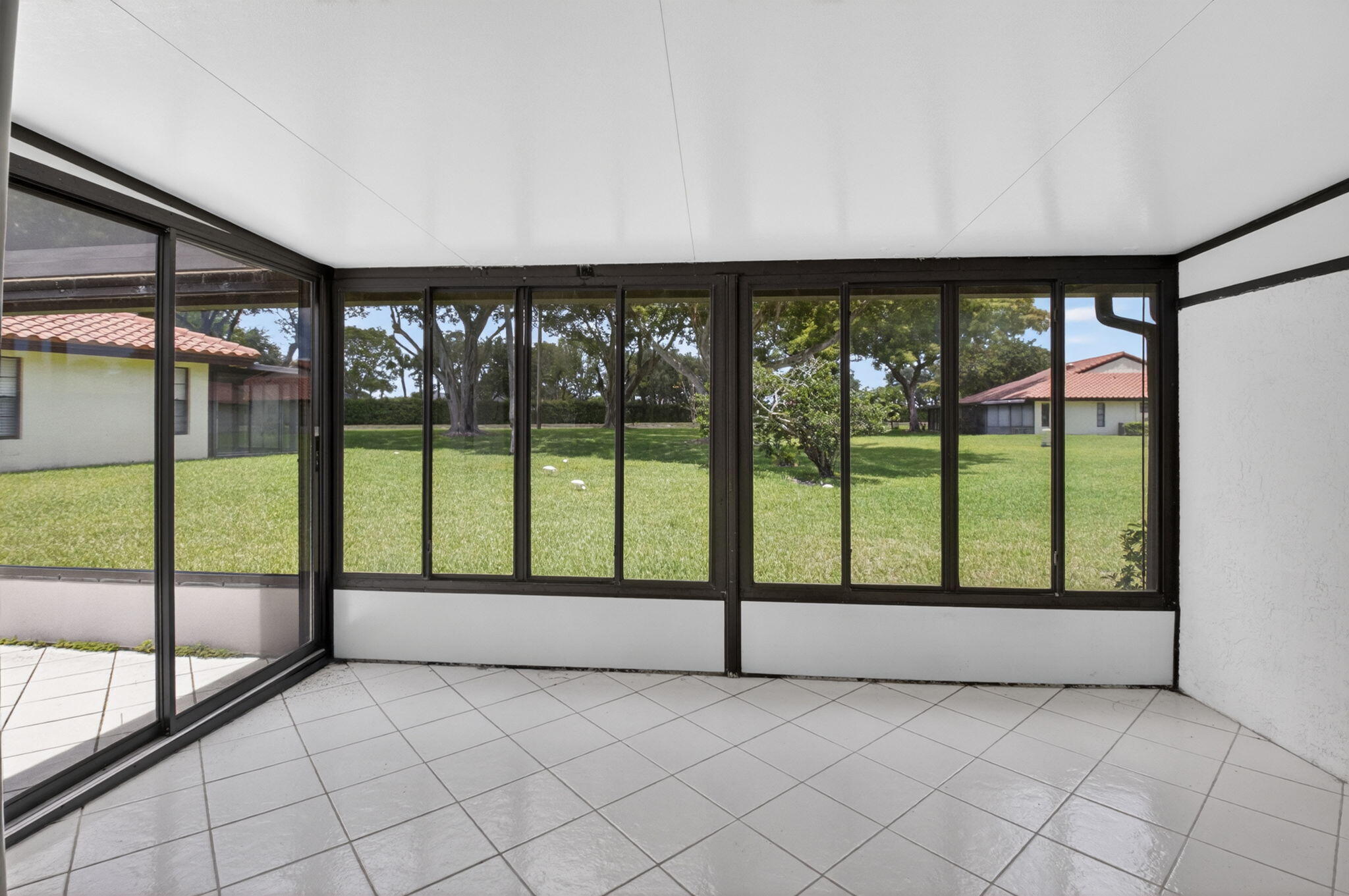 10939 Roebelini Palm Court A
