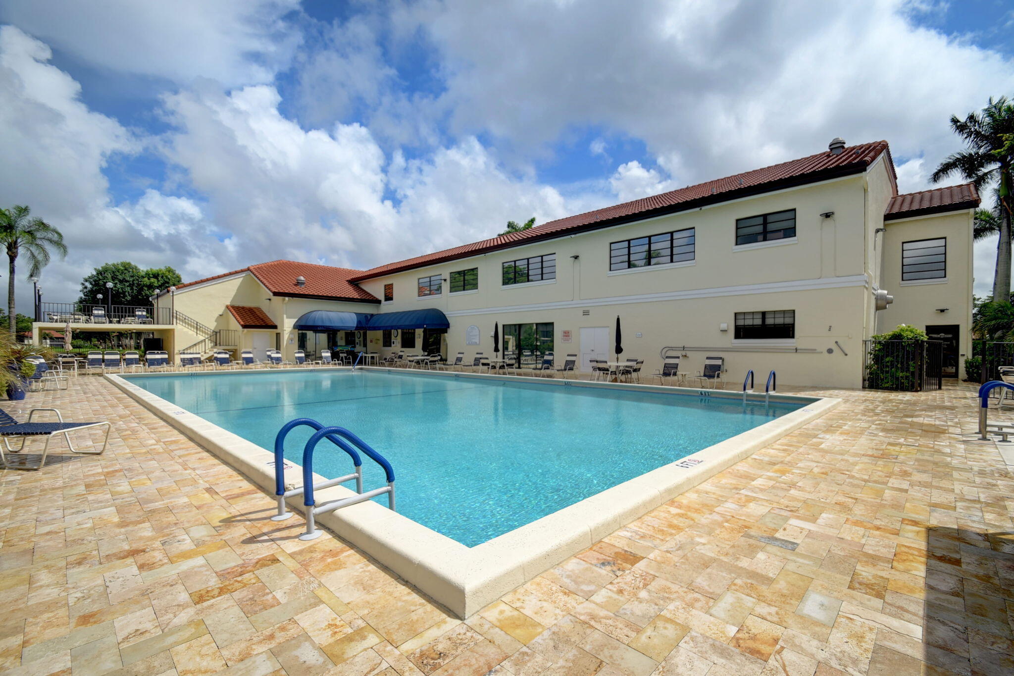 10939 Roebelini Palm Court A