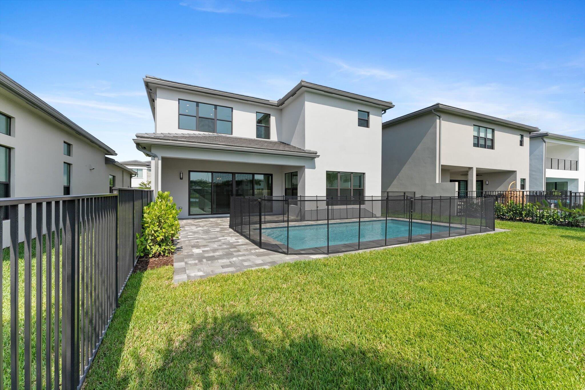 20062 Hirono Lane