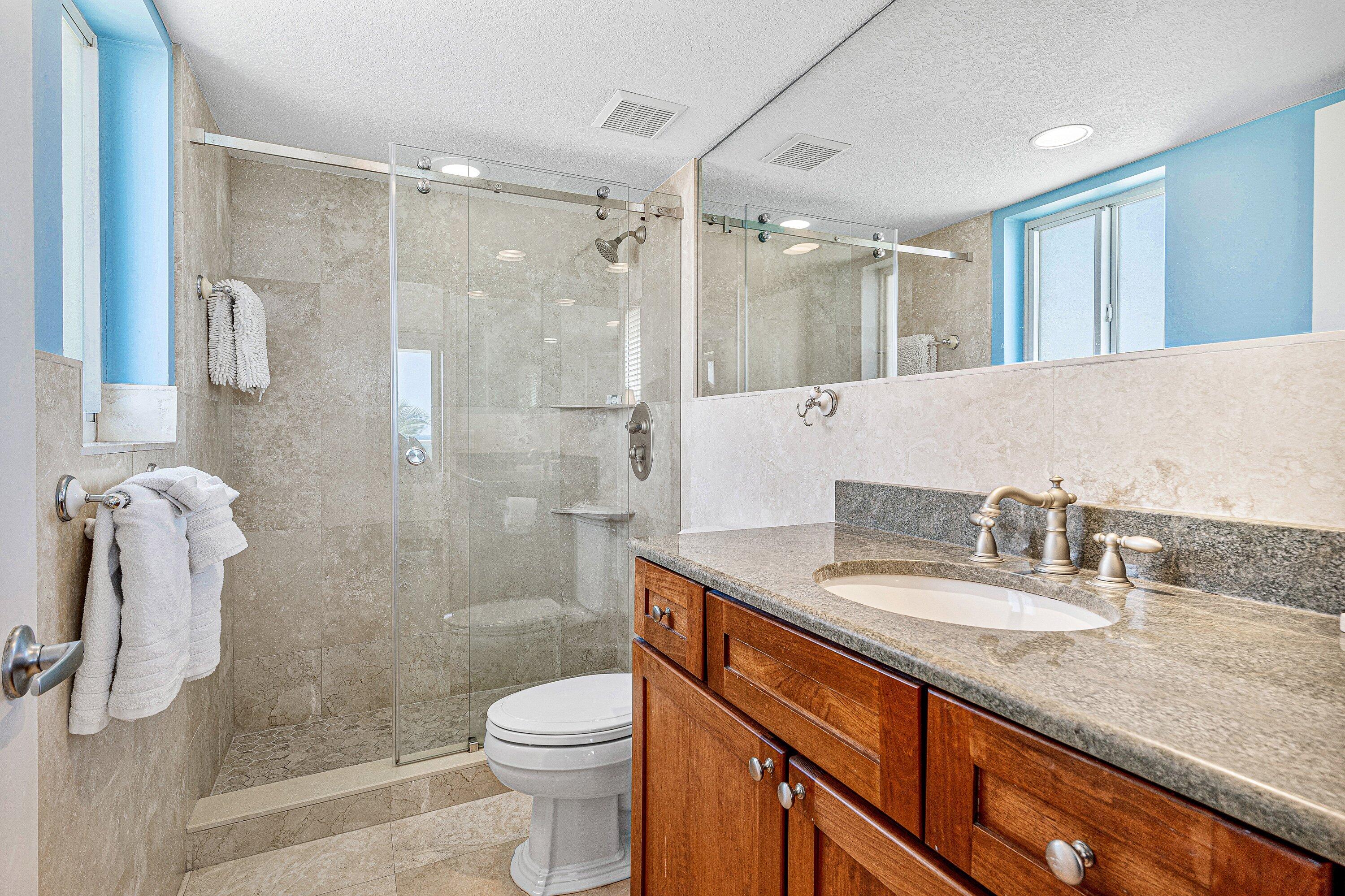2080 E Hillsboro Boulevard 407