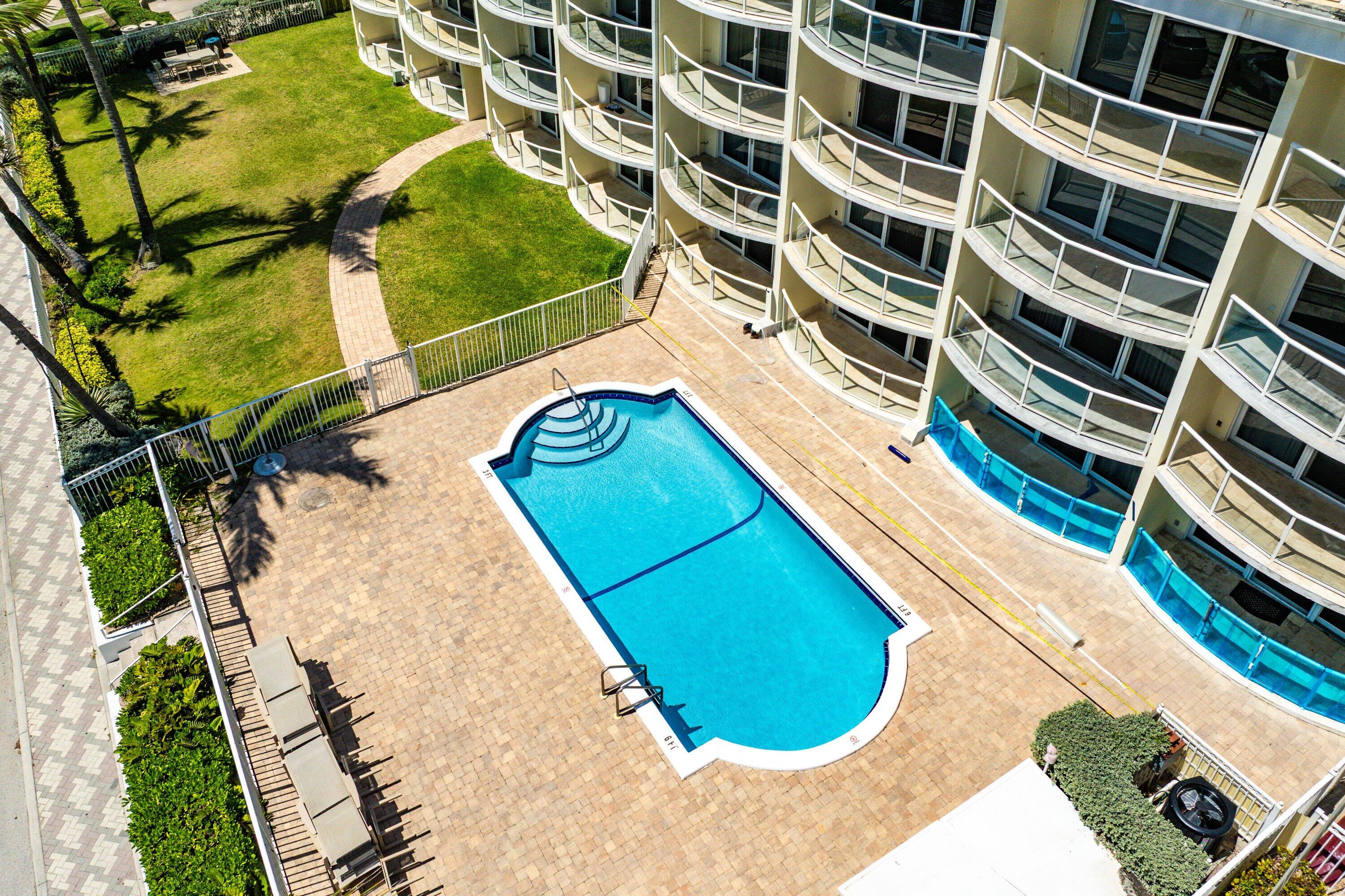 2080 E Hillsboro Boulevard 407