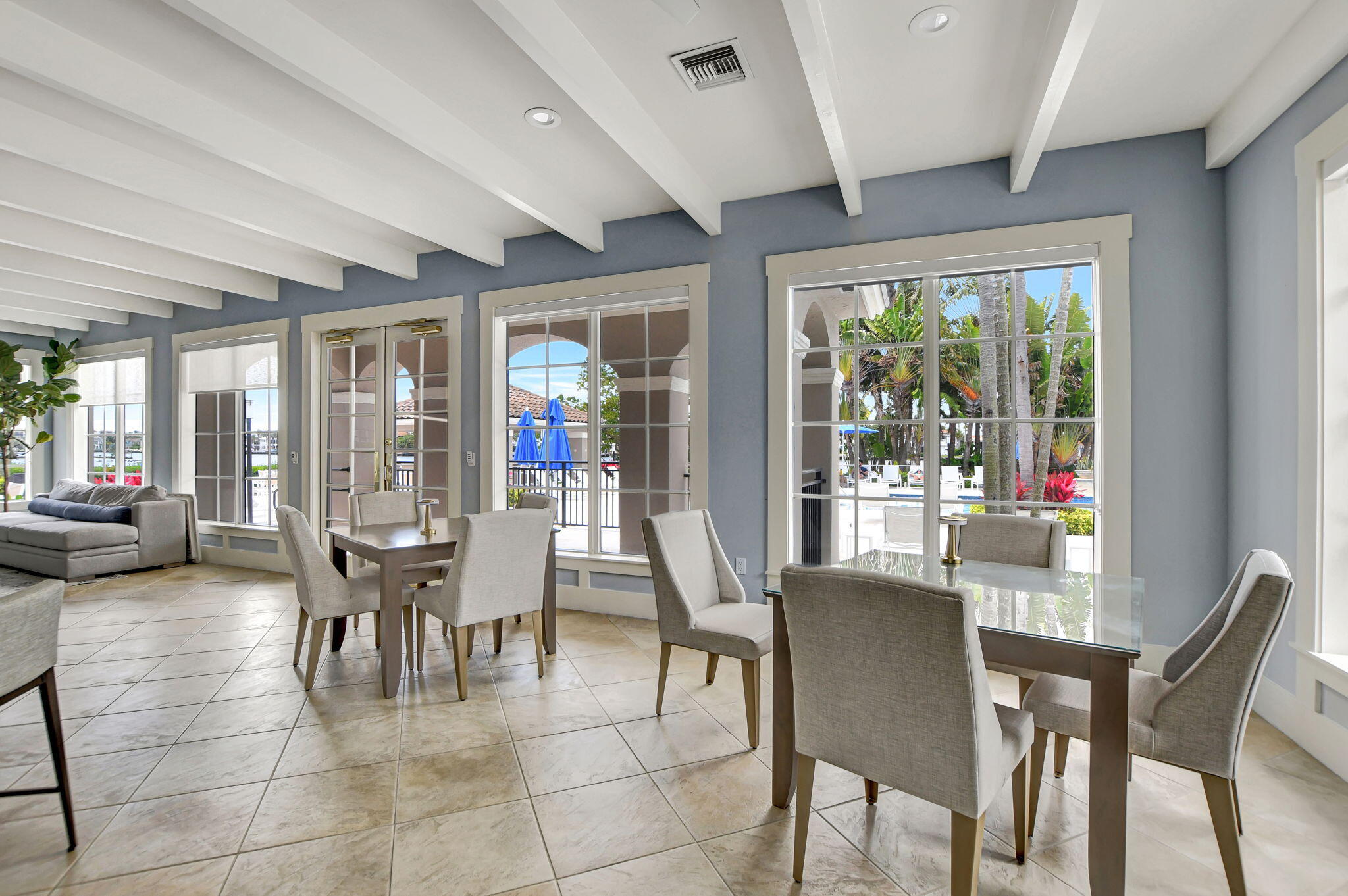 3594 S Ocean Boulevard 302