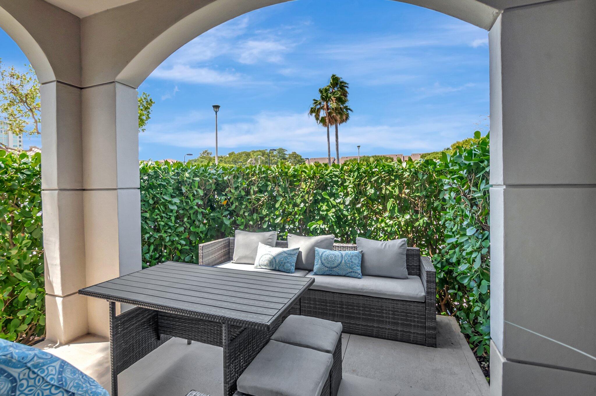 3606 S Ocean Boulevard 108
