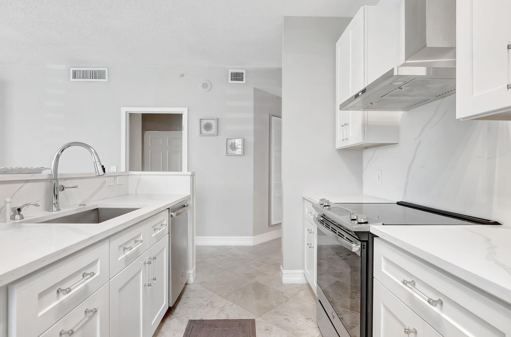 3606 S Ocean Boulevard 108