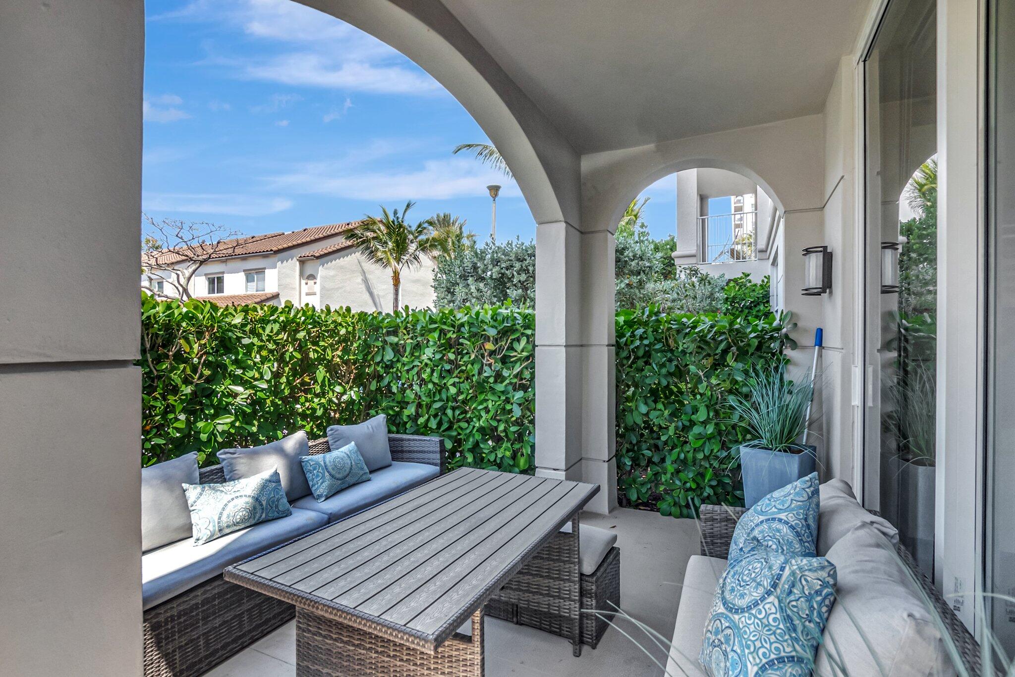 3606 S Ocean Boulevard 108