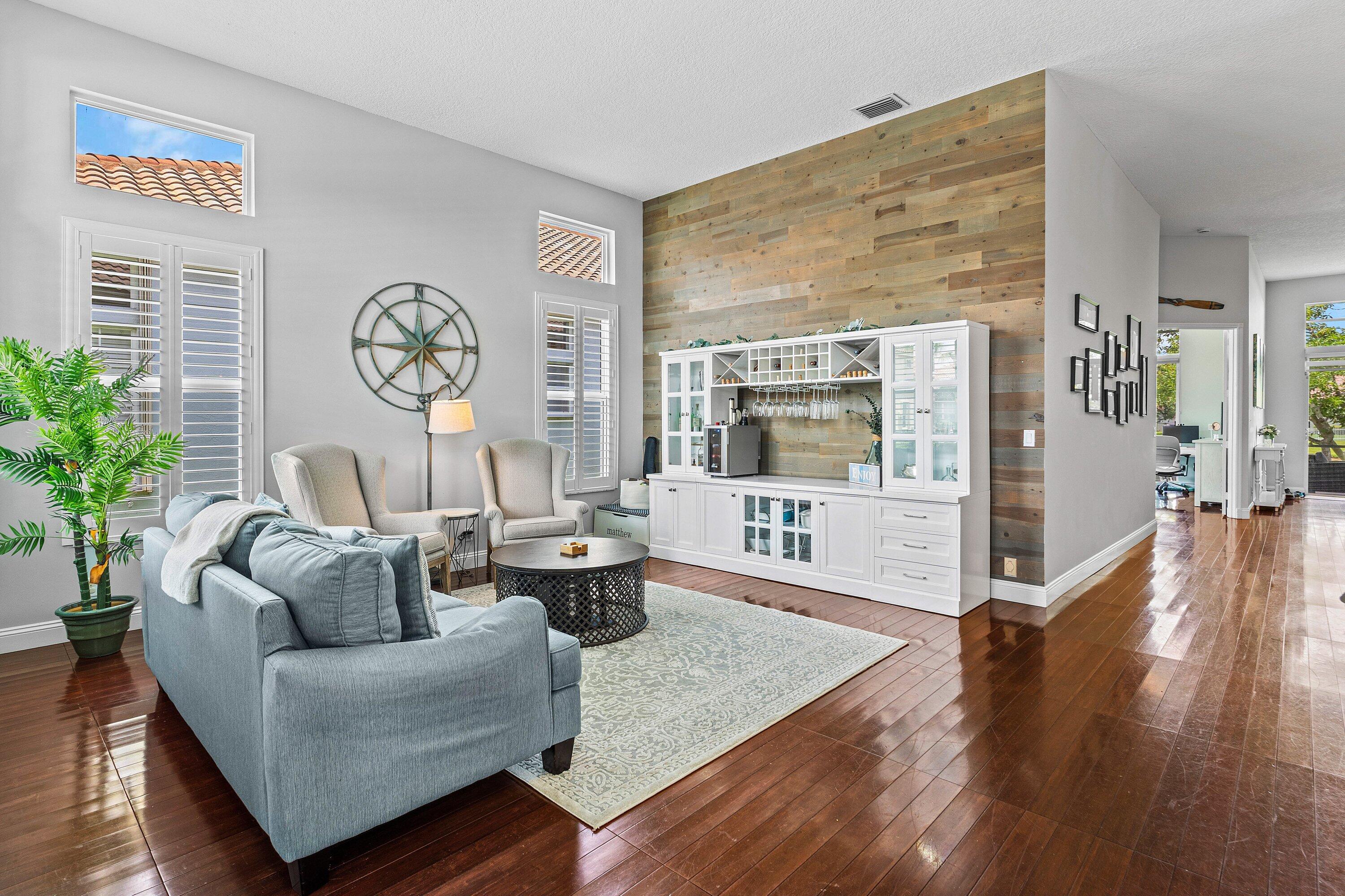 10767 Tea Olive Lane