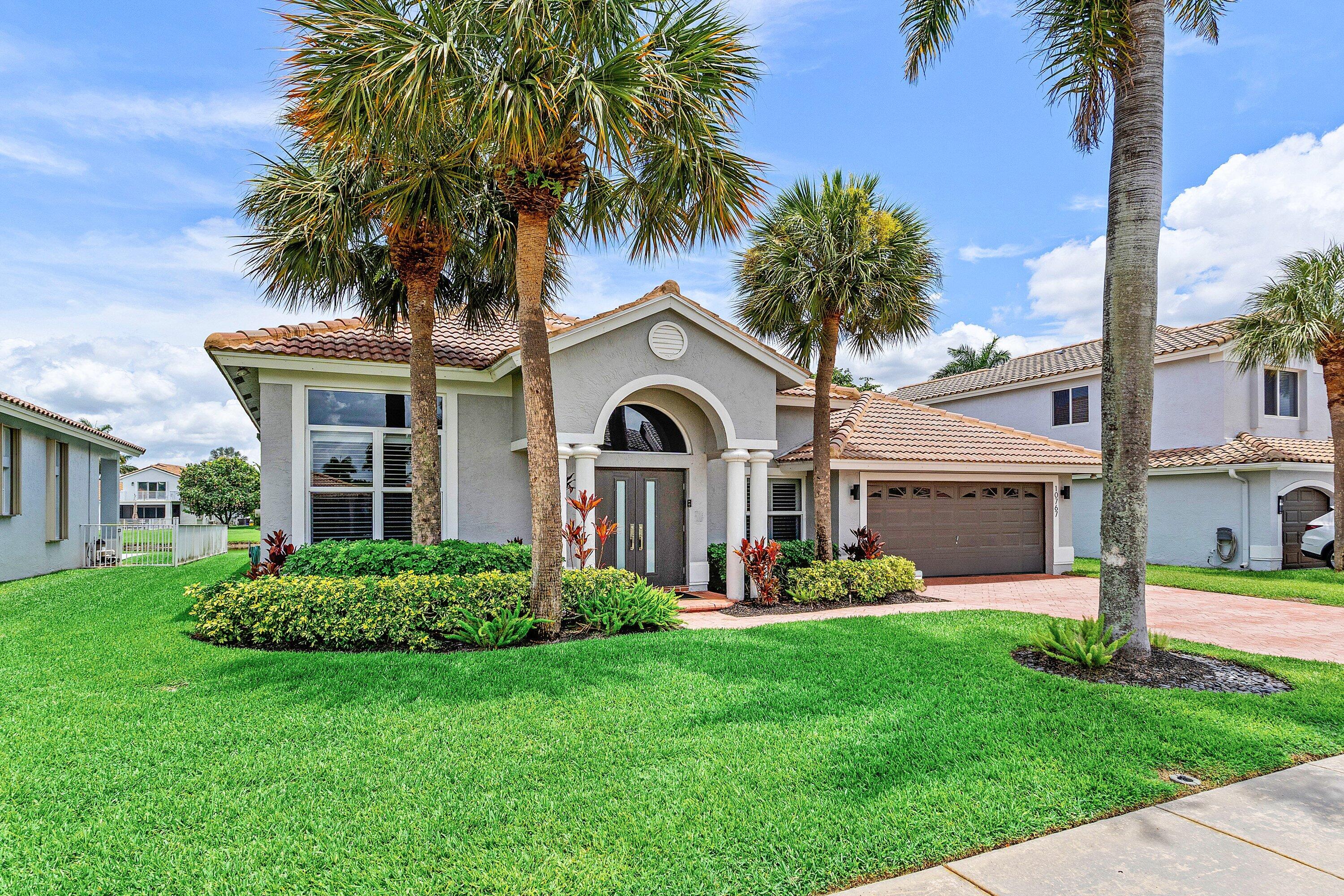 10767 Tea Olive Lane