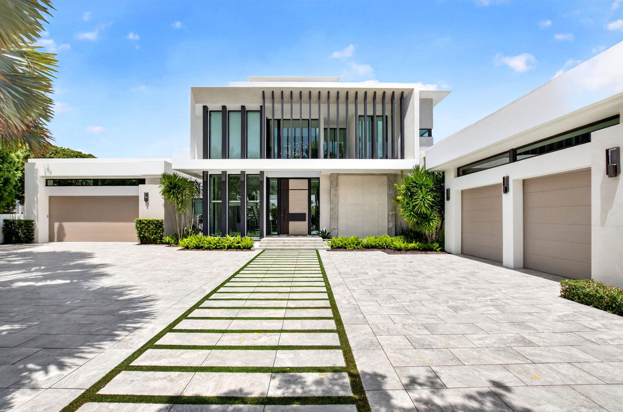 6960 Lake Estates Court