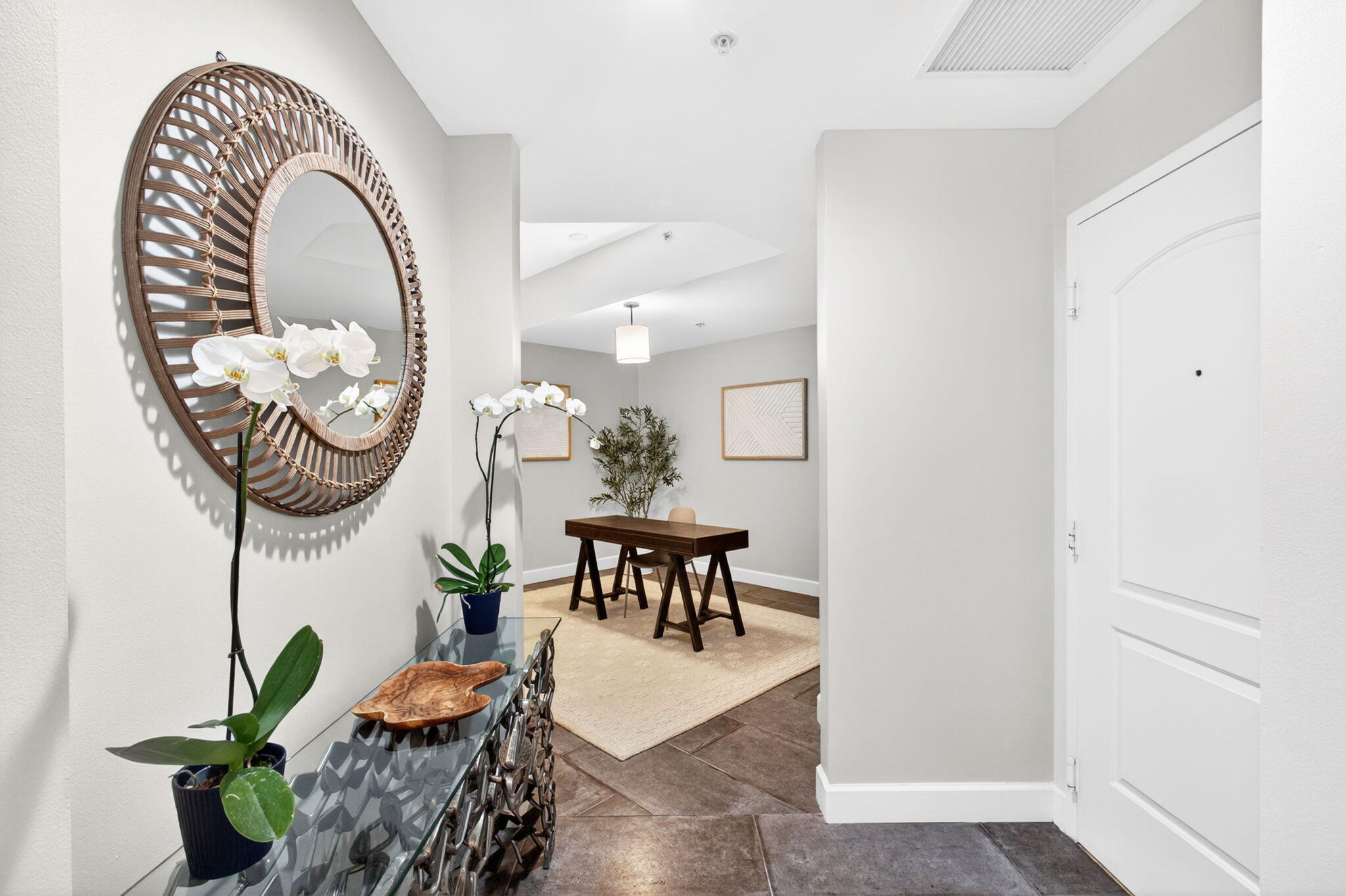 801 S Olive Avenue 614