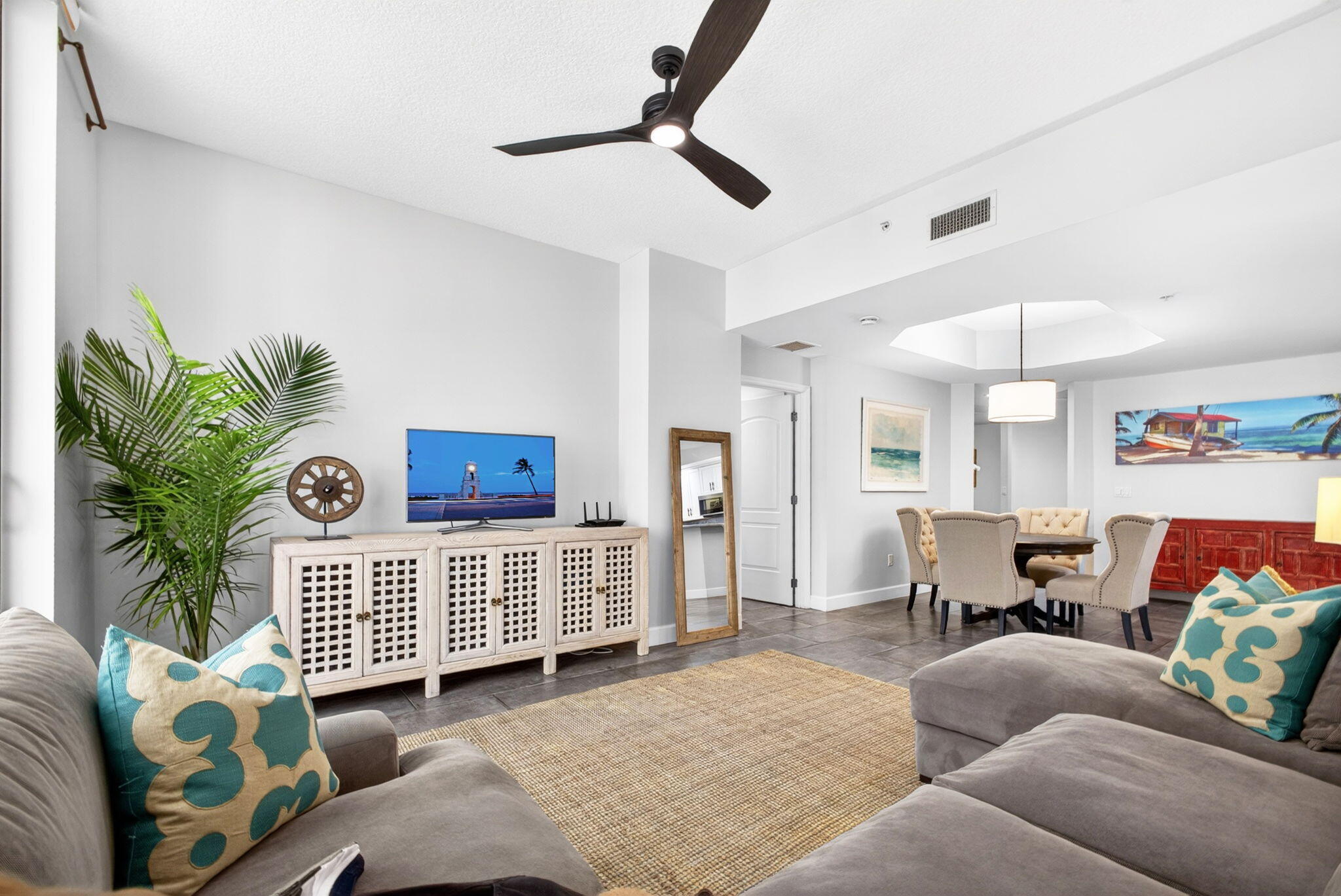 801 S Olive Avenue 614