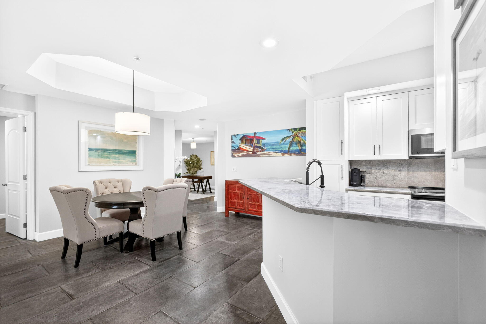 801 S Olive Avenue 614