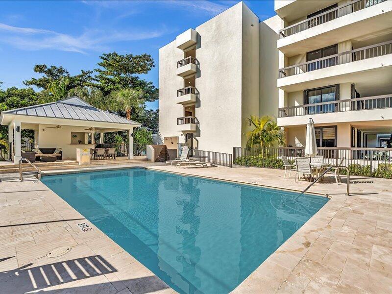 277 N Ocean Boulevard