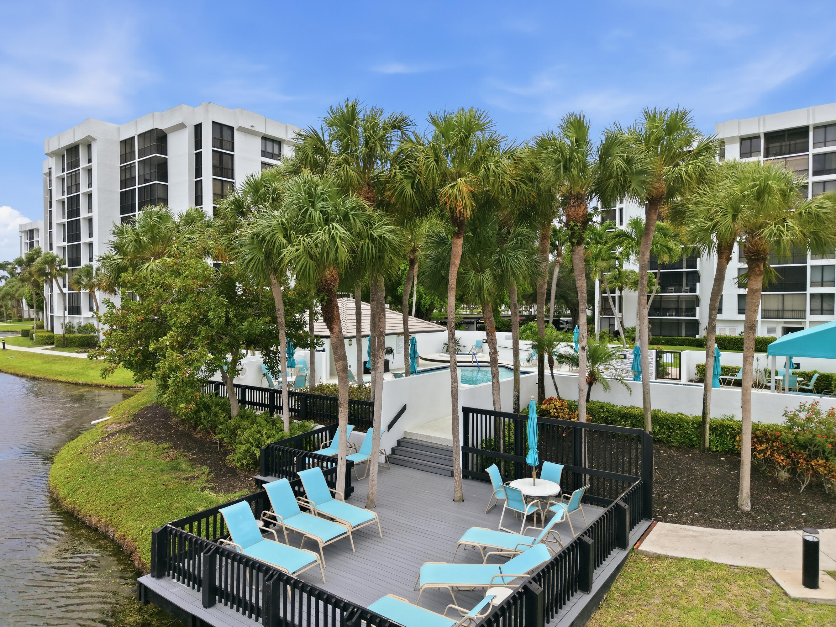 7768 Lakeside Boulevard 515