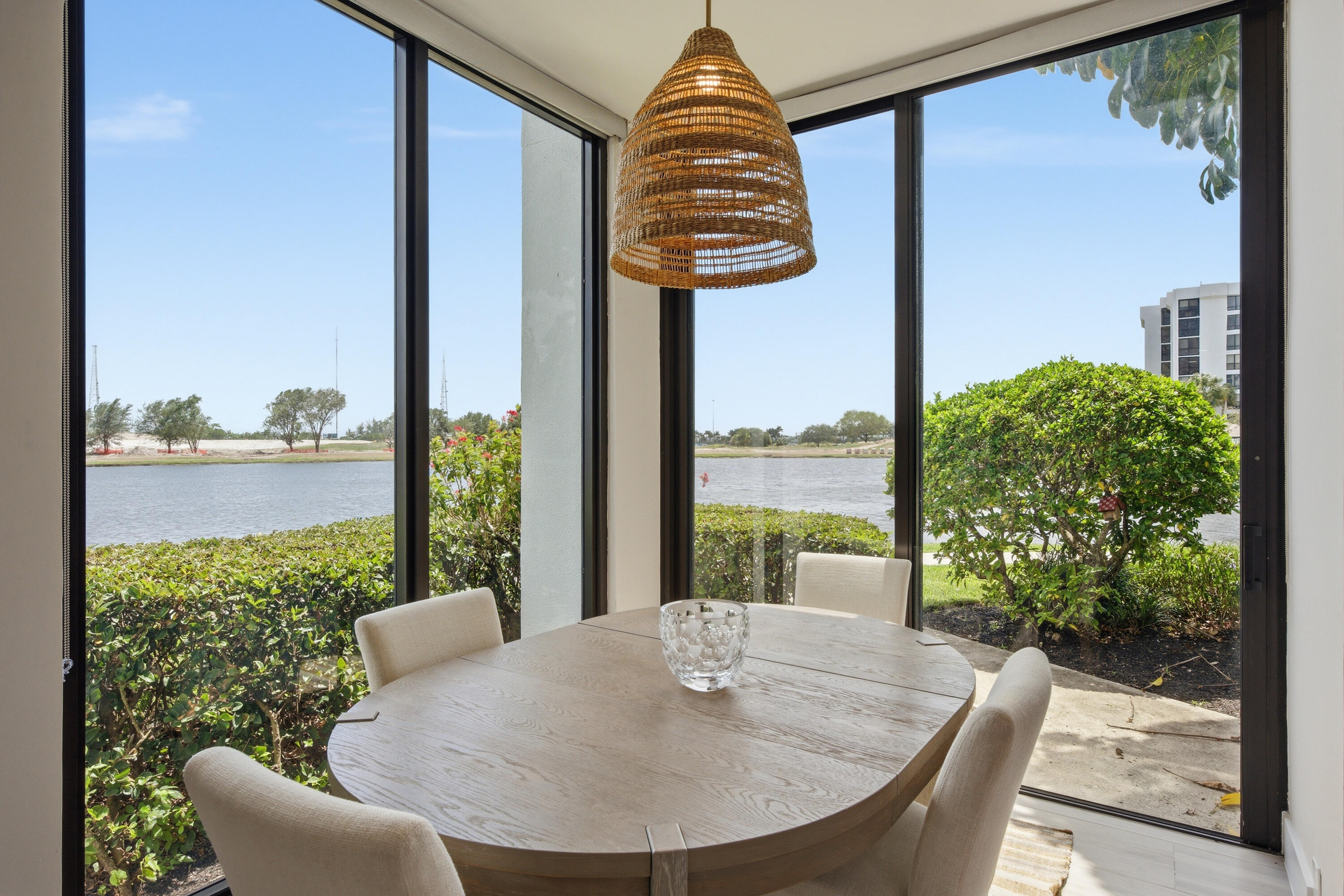 7768 Lakeside Boulevard 515