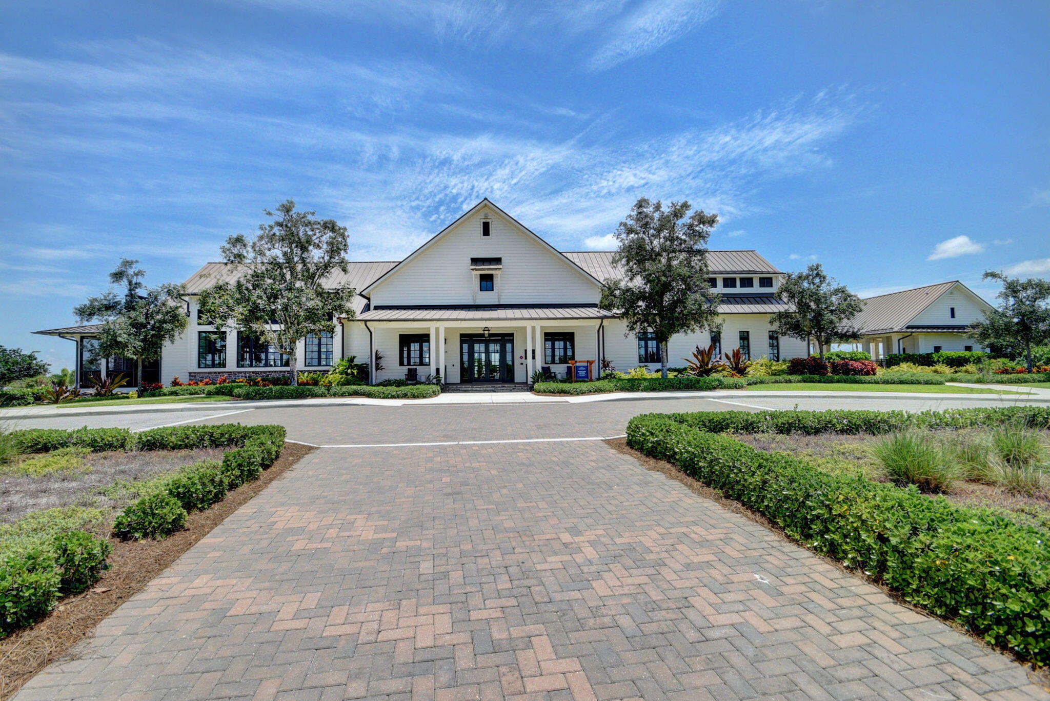 1290 Tangled Orchard Trace