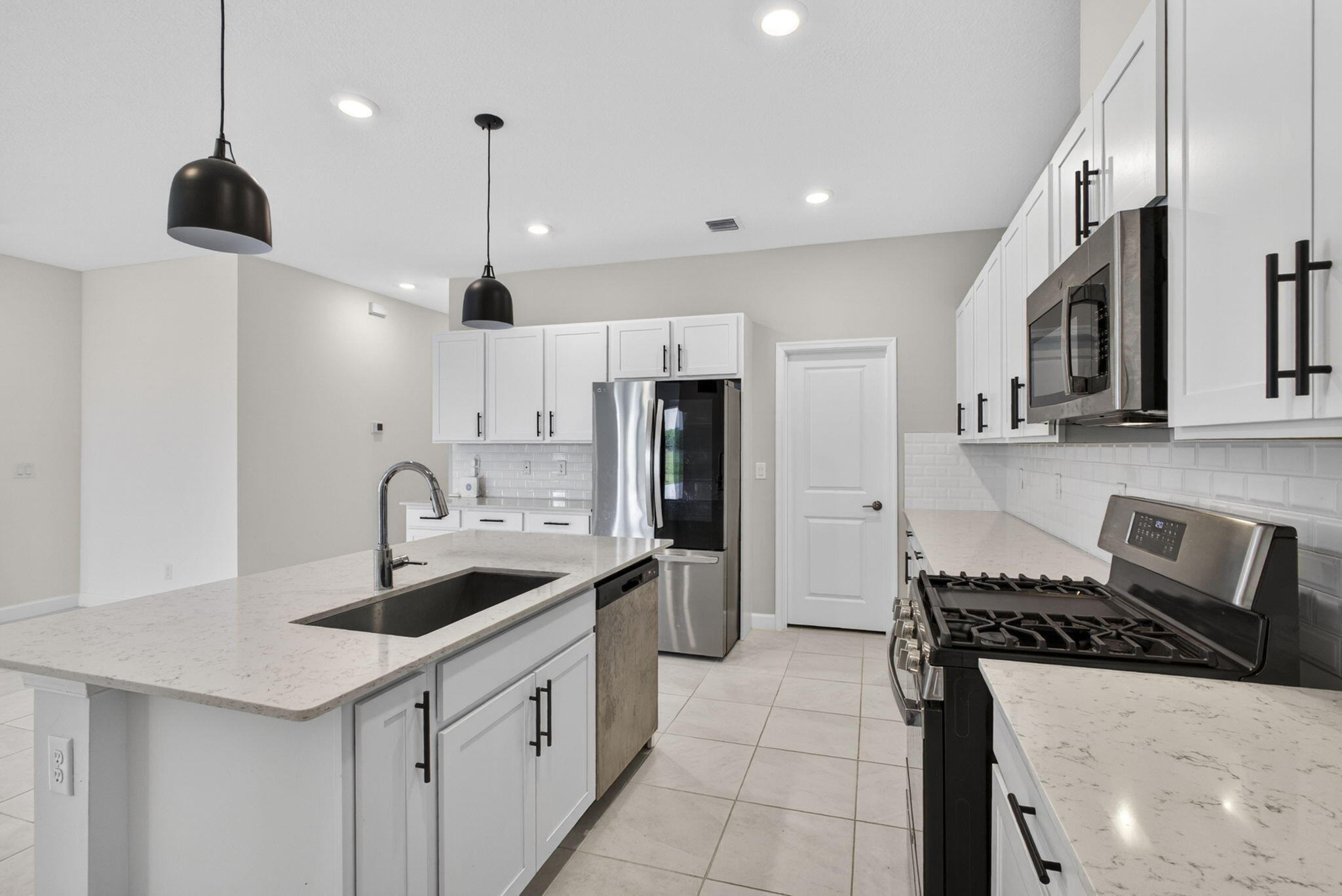 1290 Tangled Orchard Trace