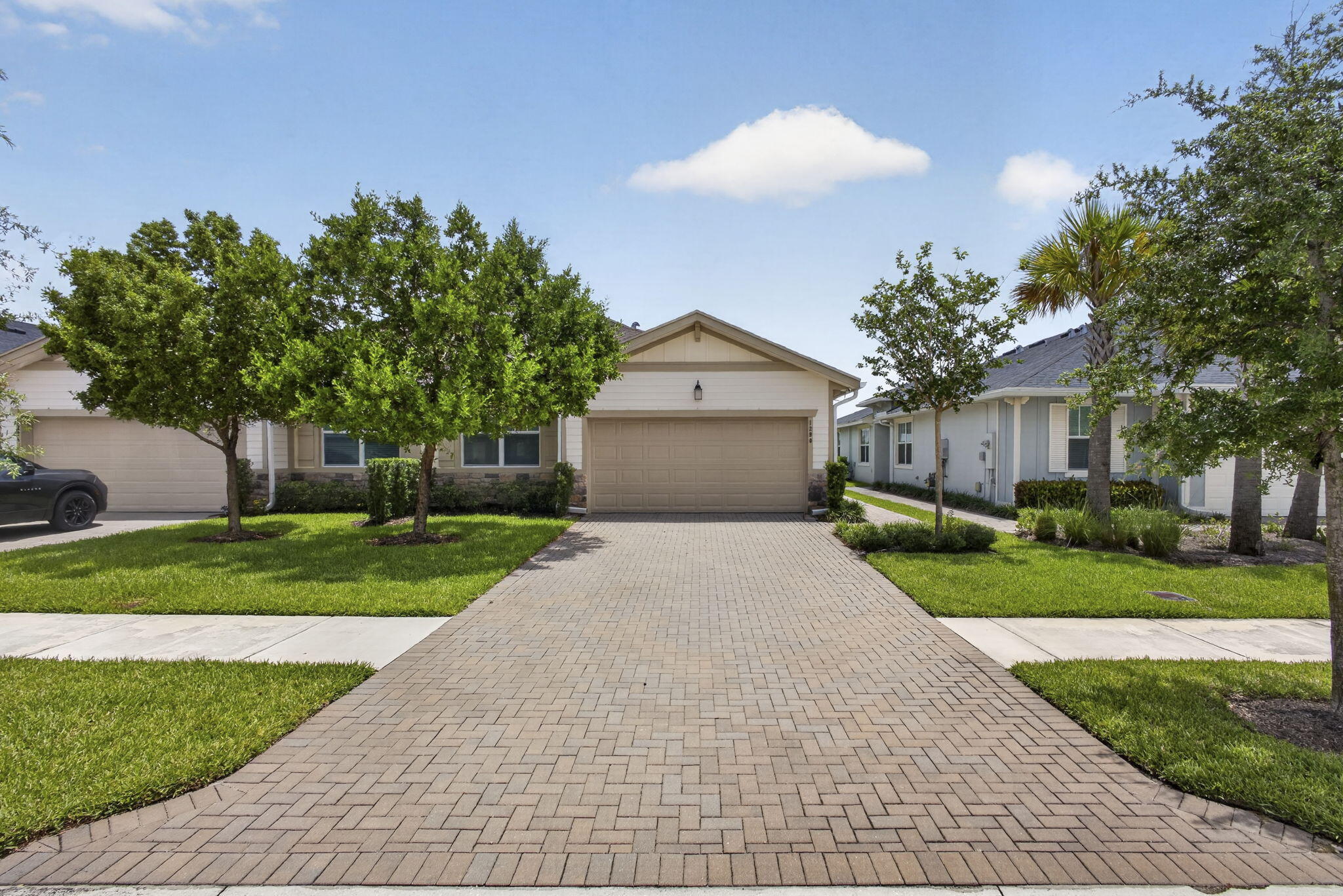 1290 Tangled Orchard Trace