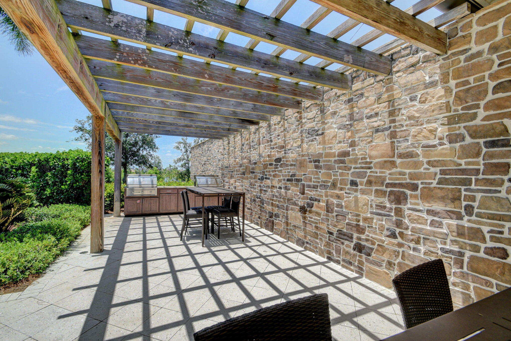 1290 Tangled Orchard Trace
