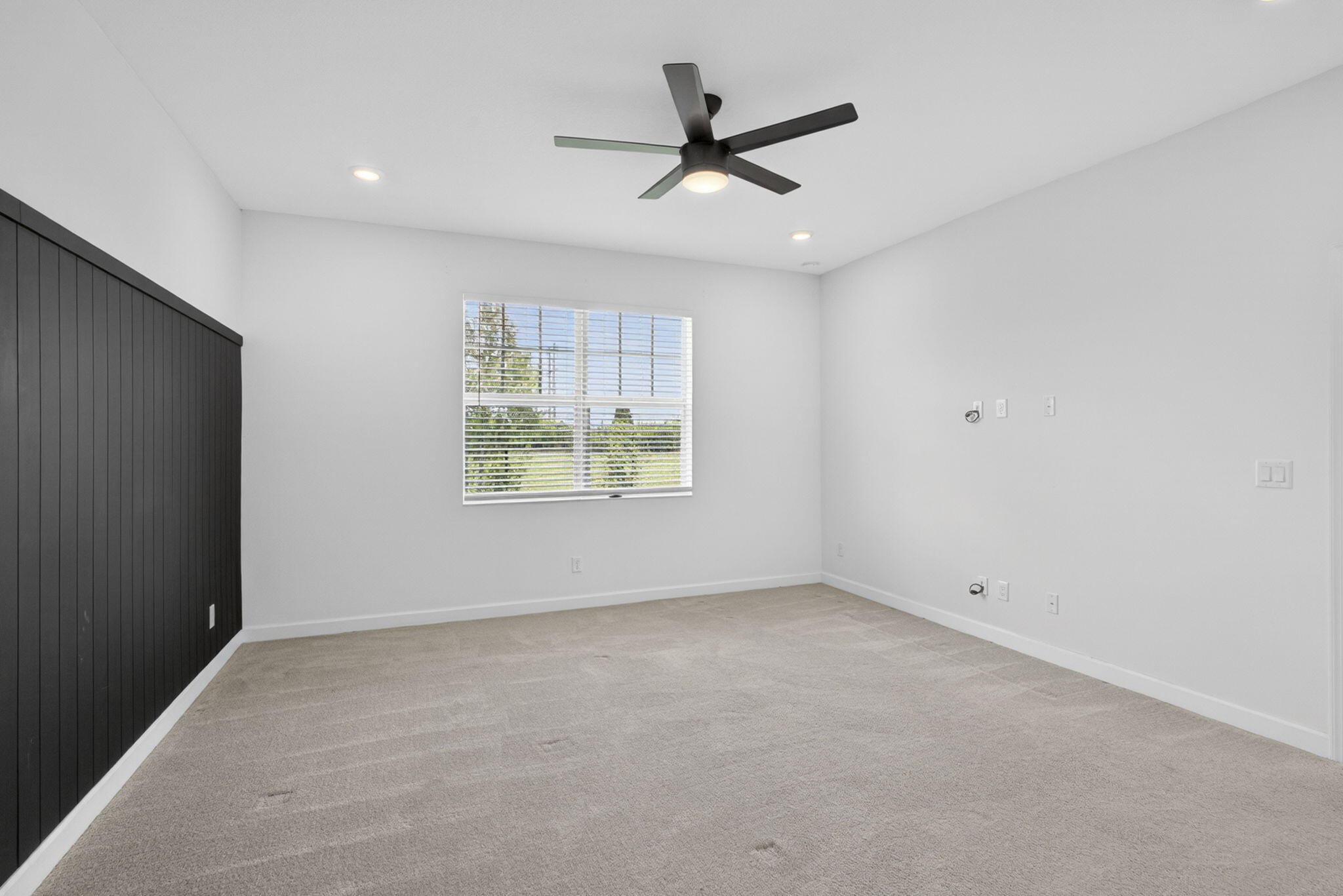 1290 Tangled Orchard Trace