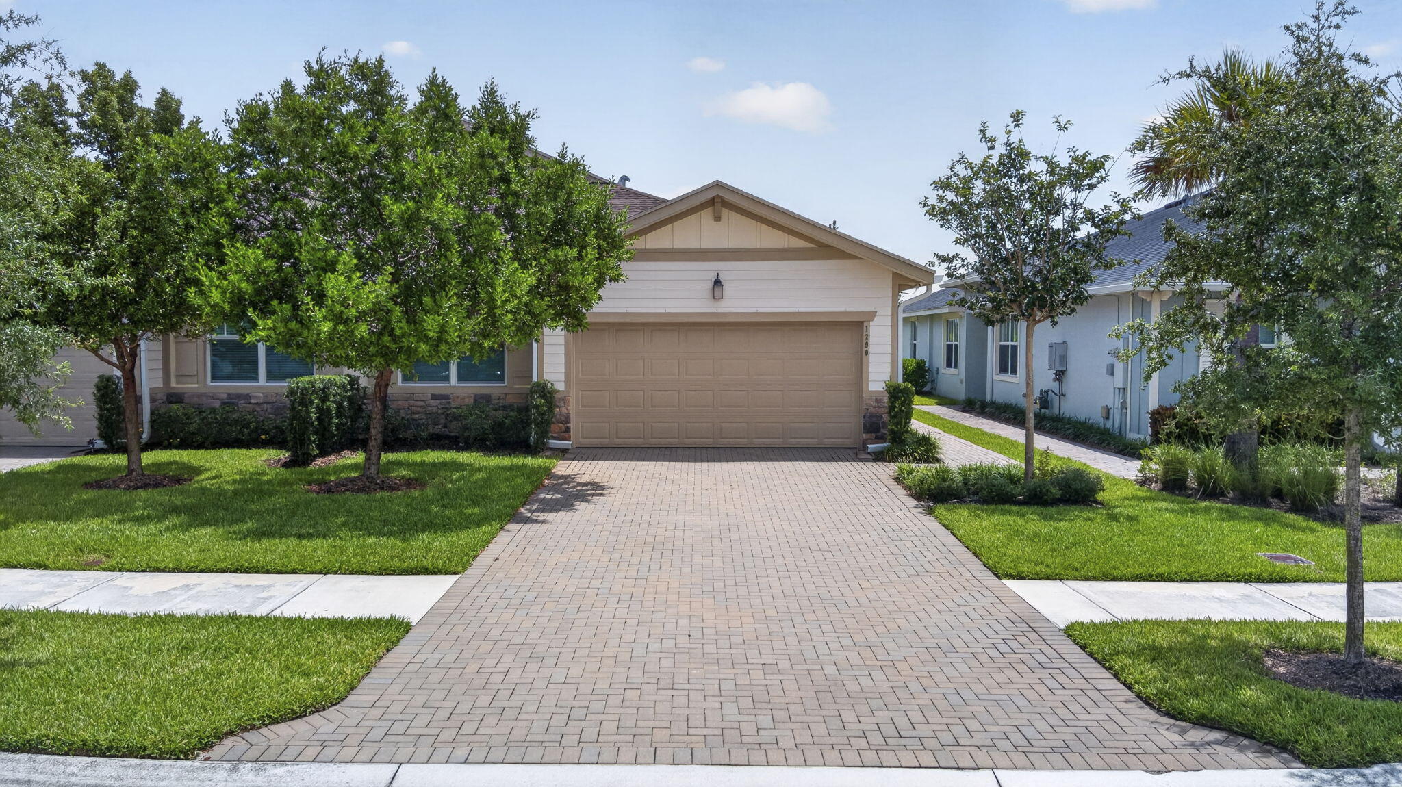 1290 Tangled Orchard Trace