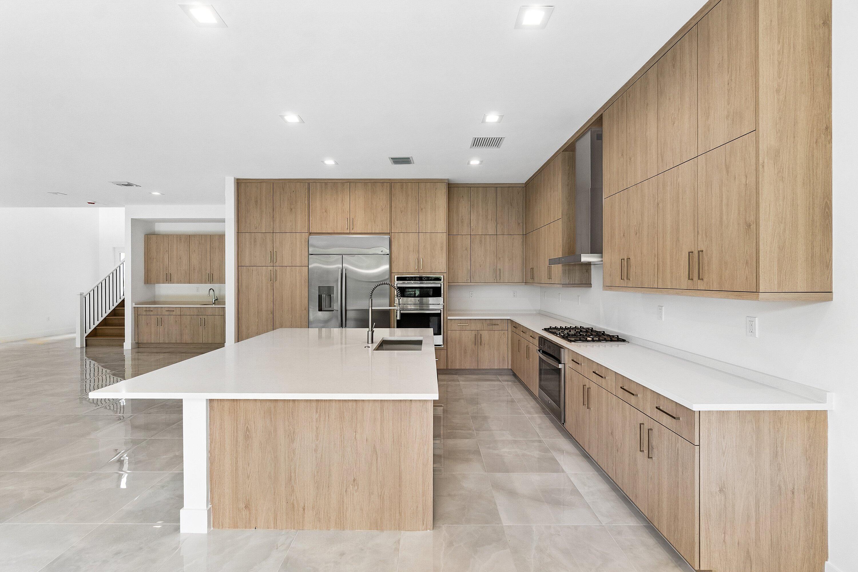 9241 Sunflower Mdw Road