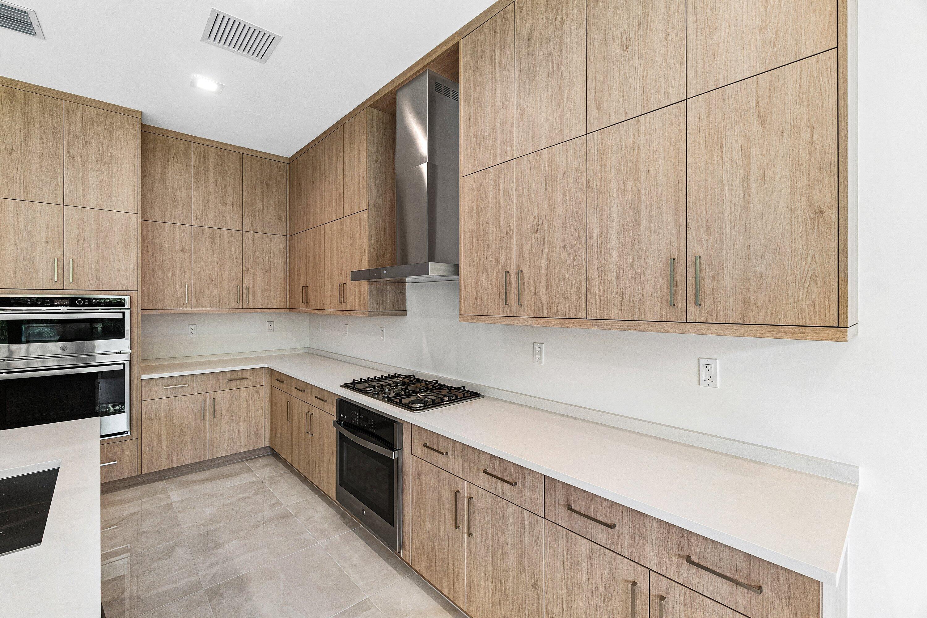 9241 Sunflower Mdw Road