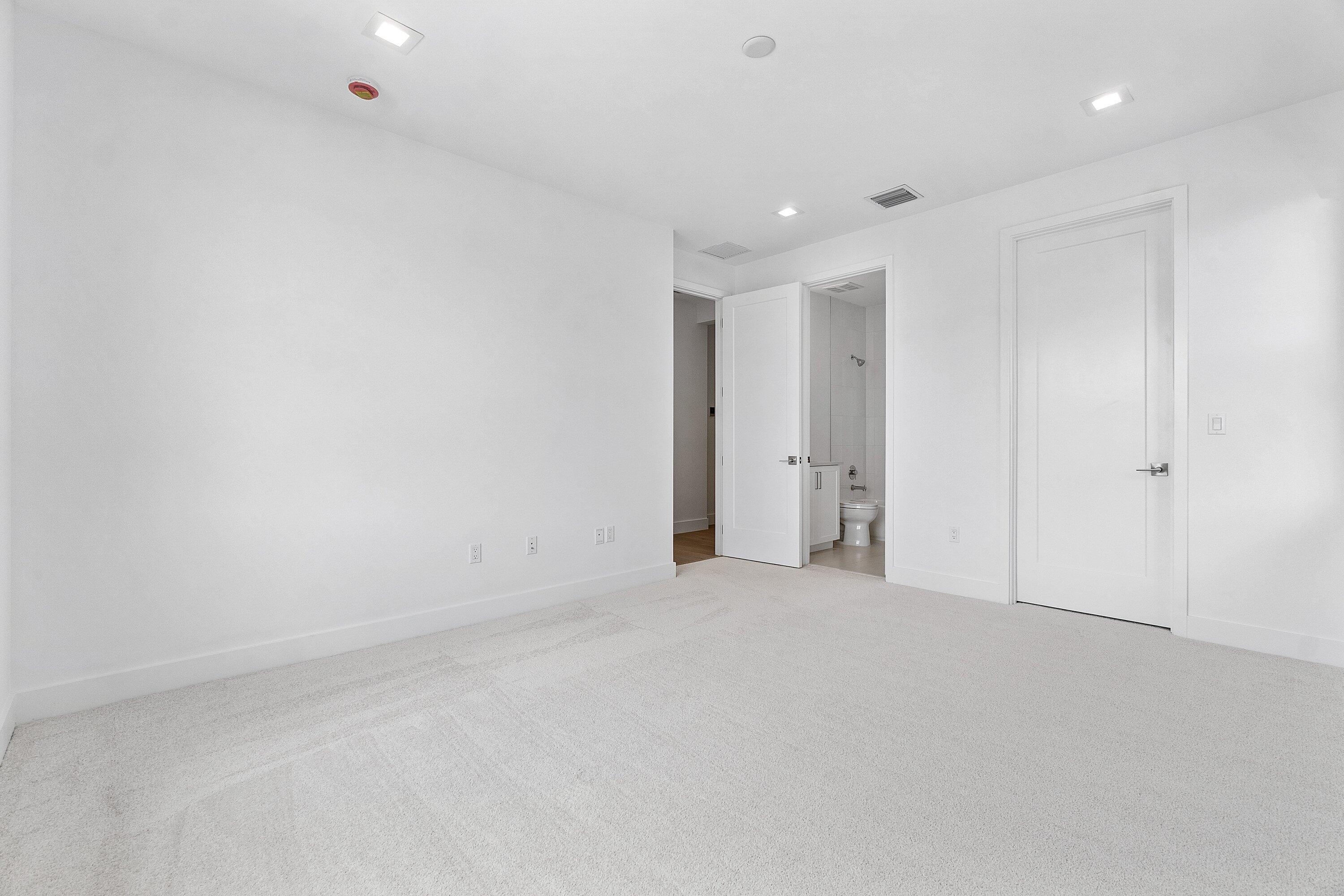 9241 Sunflower Mdw Road