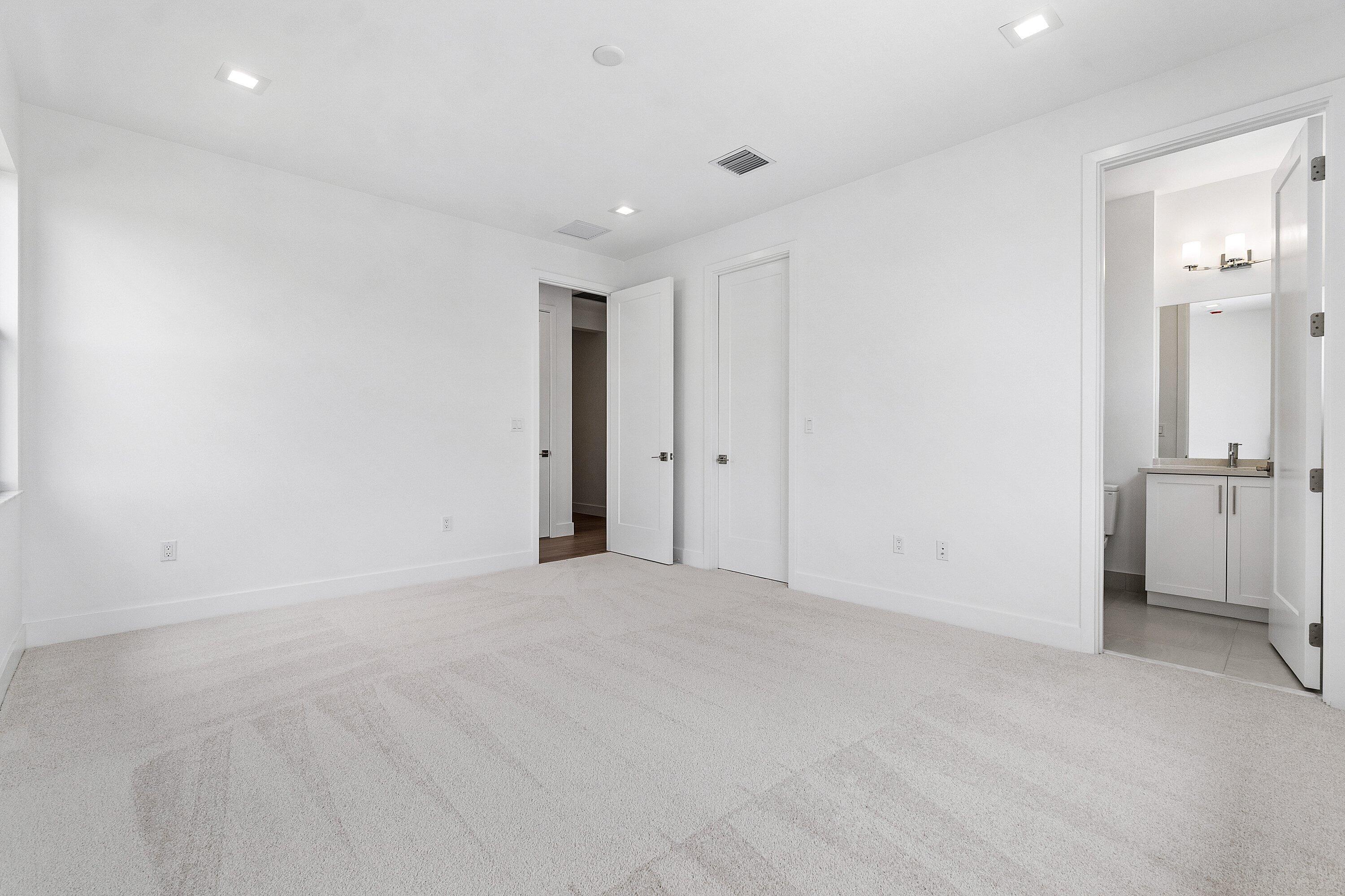 9241 Sunflower Mdw Road