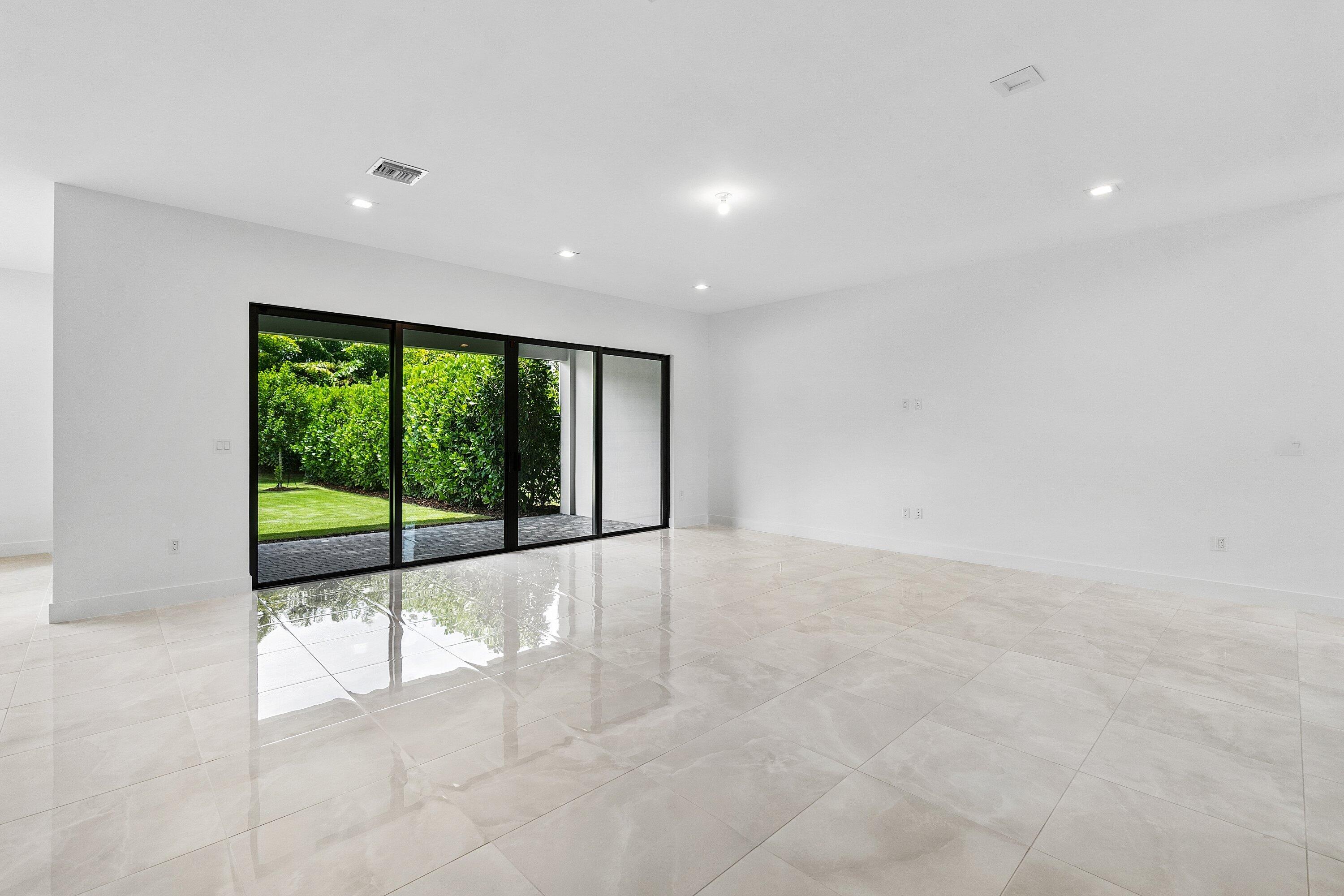 9241 Sunflower Mdw Road